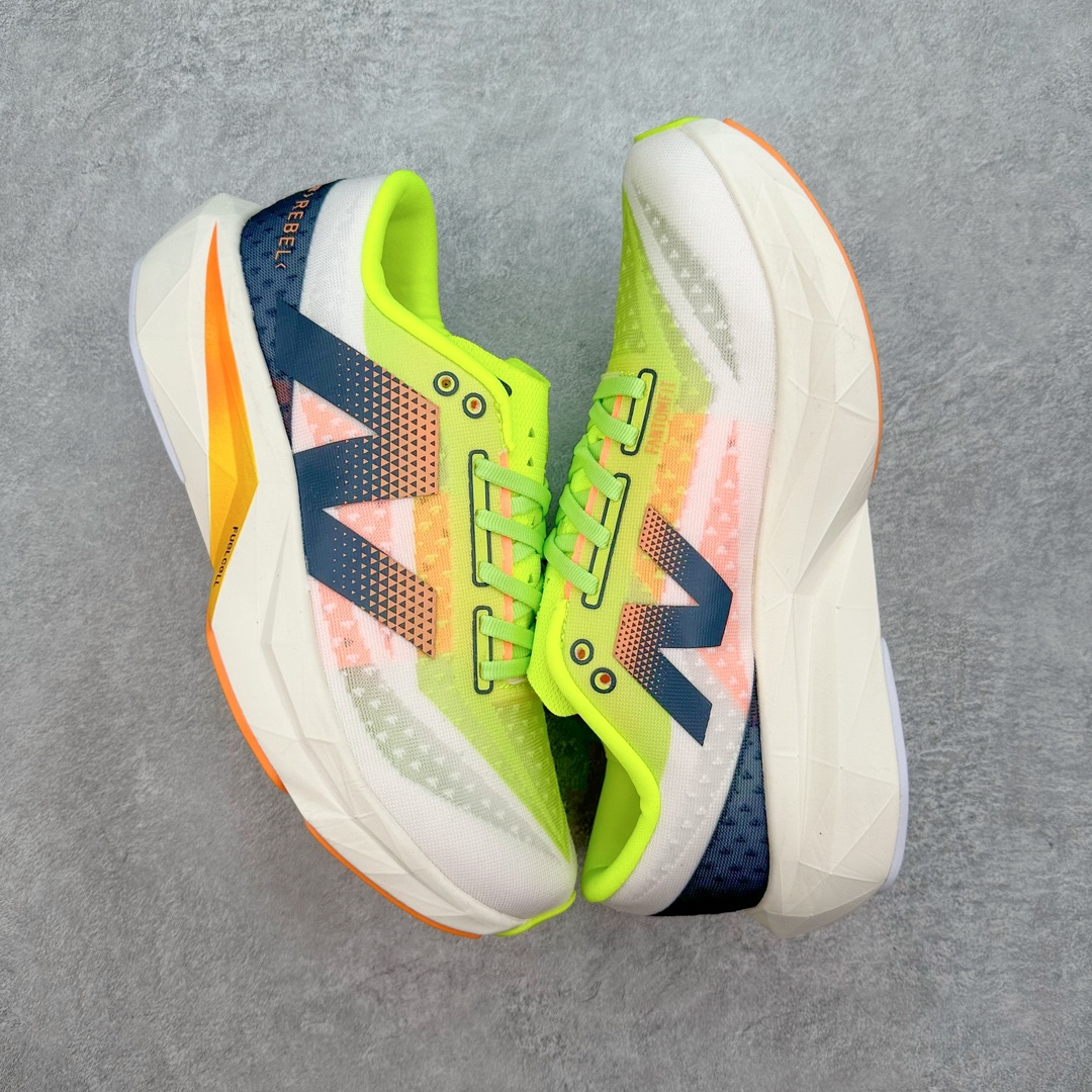 图片[3]-＃C版 NEW BALANCE Rebel FuelCell Rebel V4 舒适时尚织物减震耐磨低帮马拉松轻量化跑步鞋 NB新百伦于 2019 年夏天首次发布了 Rebel 在制鞋业仍在向强调能量回报的弹力泡沫转变的时候 Rebel 确实是一个叛逆者 快进到 2024 年 Rebel v4 承诺通过重新配制的中底化合物和更高的堆叠高度提供更轻、更有弹性的跑步体验 就像New Balance SC Elite v4一样 Rebel v4 提供了完全重新设计的中底化合物 最新的混合物将 New Balance 专有的 FuelCell 泡沫（TPU 和 EVA 的混合物）与 PEBA 泡沫相结合 带来更弹跳的跑步体验 PEBA是一种超轻 高性能的泡沫 通常出现在镀碳超级鞋中 New Balance Rebel v4、ASICS Novablast 4和Brooks Hyperion Max都是精力充沛的无电镀运动鞋 在速度锻炼和快节奏中大放异彩 这三款鞋都依靠它们的中底泡沫和轻微的摇杆形状来创造一种向前滚动的感觉 而且虽然这些鞋子在堆叠高度和重量方面各不相同 但它们提供了相似的软硬比例 有足够的流行力来加快步伐 尺码：36 37 37.5 38 38.5 39.5 40 40.5 41.5 42 42.5 43 44 45-选品中心