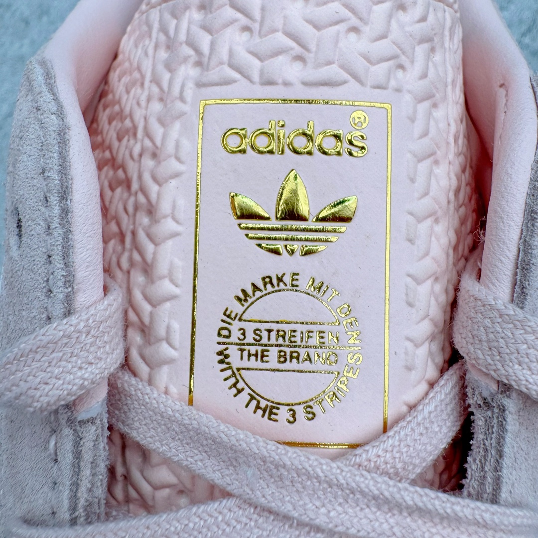 图片[16]-＃HP纯原 AD Original Gazelle Trainers 瞪羚室内鞋系列低帮复古百搭休闲运动德训风板鞋 粉白 IH5484 高端零售特供批次 原厂定制长毛翻毛皮组合环保纤维革鞋面材质 内置环保海玻璃鞋垫 外置RB橡胶大底 产品品控稳定性领先行业 原厂全套原楦原纸板冲刀磨具开发 原厂皮料加持 原厂港宝加持定型后跟R度完美 将复古进行到底 简约流畅 三十年不变经典 这款Gazelle运动鞋 无论面料、配色、质感或设计 都只在重现其1991年原款的经典 皮革鞋面 撞色三条纹和鞋跟标的设计 力求呈现90年代的经典复古风潮 Samba火热的同时 也带动了其它的复古鞋型 Gazelle便是其中一只 Gazelle Indoor拥有包边更宽的T字型鞋头 更好的保护运动员的前掌 浓浓的复古氛围感 非常适合现在流行的Cleanfit风格 尺码：35.5 36 36⅔ 37⅓ 38 38⅔ 39⅓ 40 40⅔ 41⅓ 42 42⅔ 43⅓ 44 44⅔ 45-选品中心