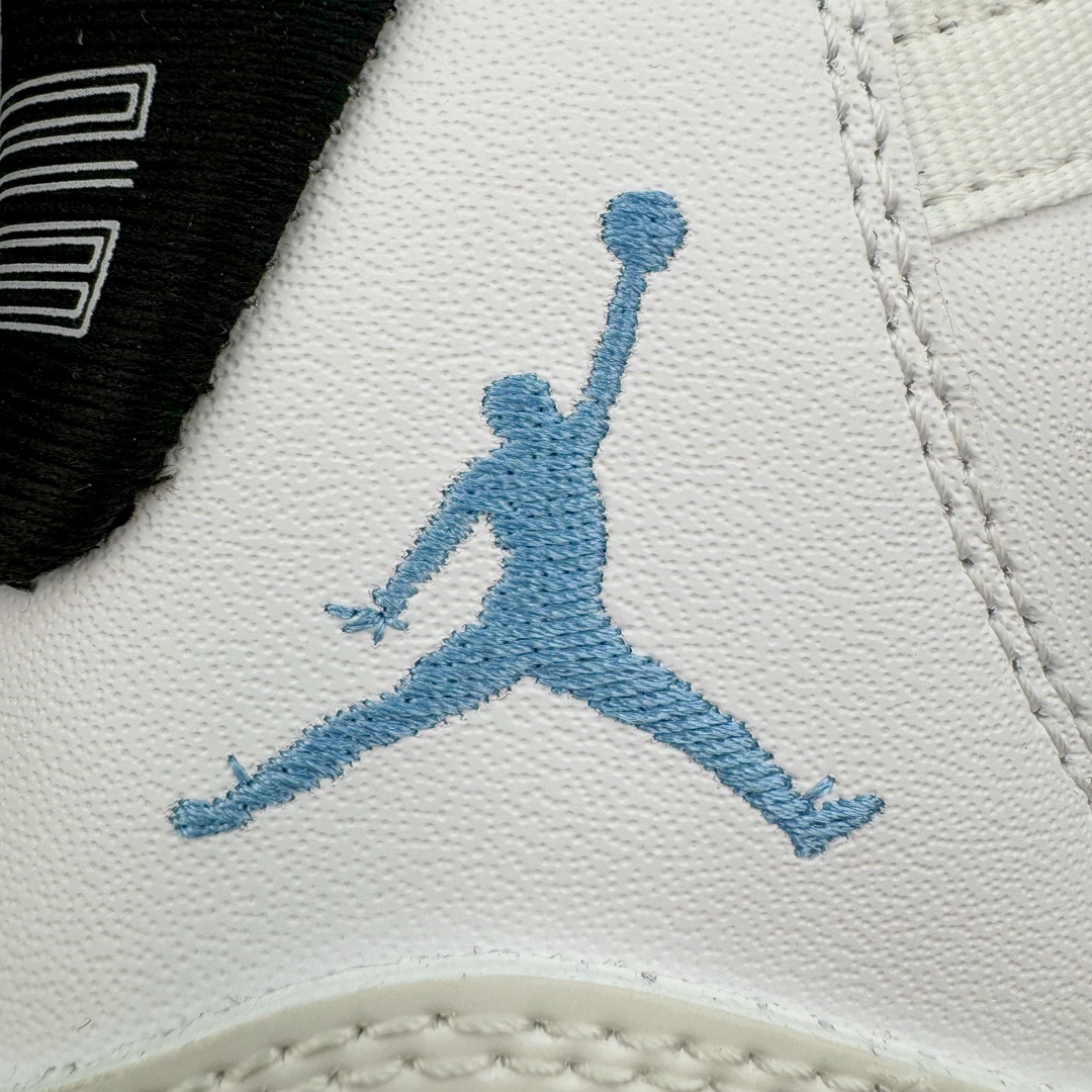 图片[12]-＃KZ神版 Jordan Air Jordan AJ11 \\\”Legend Blue\\\”高帮系列 复刻传奇蓝2024 CT8012-104 市场中端王者 耗时半年巨作 全套原纸板楦头开发 确保原汁原味 完美呈现11代版型 此版本只针对中端市场 皮料材质有所更替 其他数据细节工艺流程均保持一致绝不口嗨 细节品控鞋型随意秒杀市面3XX 原楦原档案数据开模打造 原厂中底拉帮钢印 原厂进口漆皮 防冻不开裂 原装鞋撑 水晶大底正确色度色泽 原楦原数据刺绣 原厂车缝走线及对位 毫厘不差 飞人logo采用原数据电脑刺绣 原装正品碳纤维真实碳板 增强抗扭 原内标 原盒标 正确官方原盒 防氧化水晶外底 原厂配套全掌solo气垫 进口港宝加持 后跟自然饱满 全鞋荧光划线卡点 追求极致完美 每一双都是工艺品 多重QC质检 超越公司货的品控标准 实实在在的免检产品 尺码：36 36.5 37.5 38 38.5 39 40 40.5 41 42 42.5 43 44 44.5 45 46 47.5-选品中心