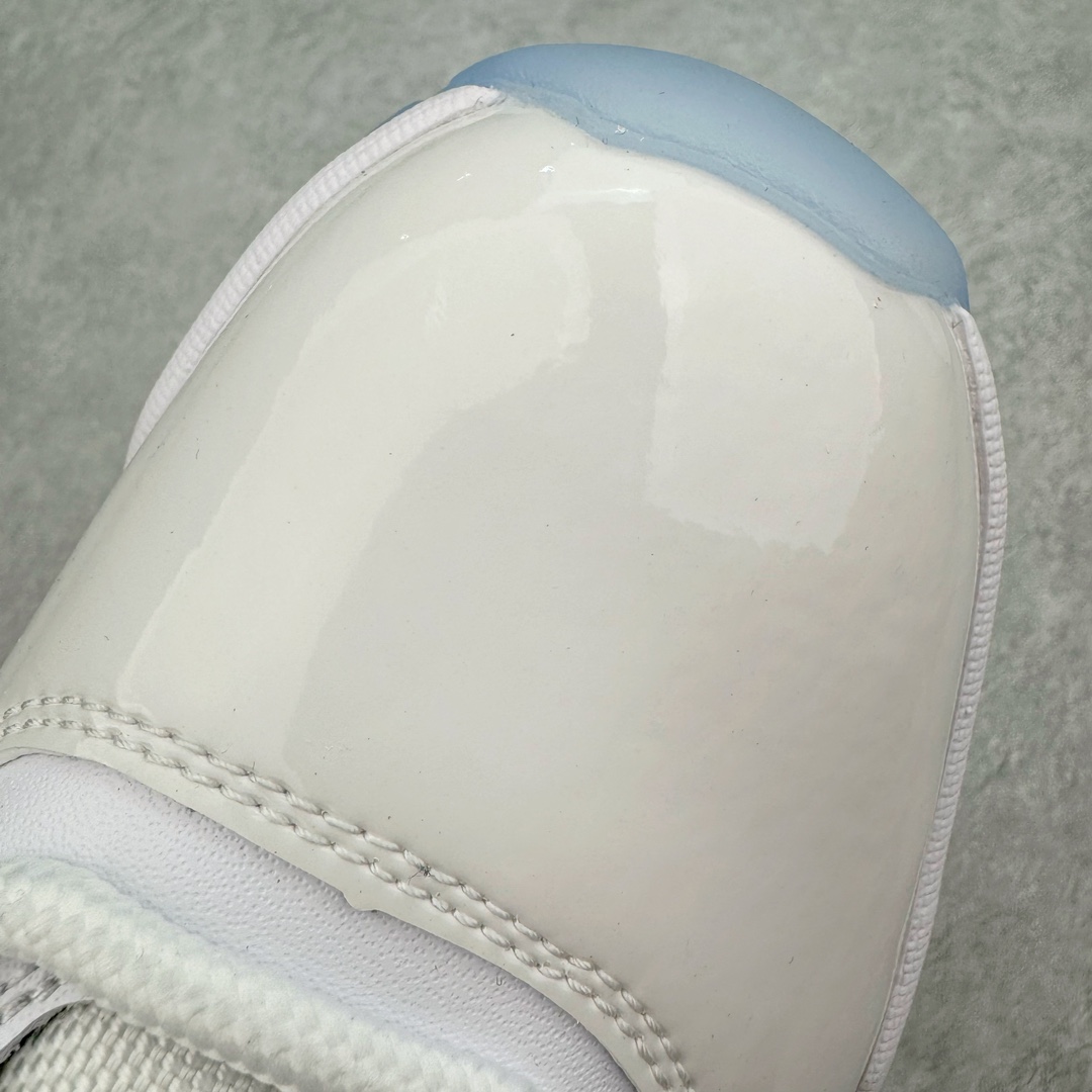图片[14]-＃KZ神版 Jordan Air Jordan AJ11 \\\”Legend Blue\\\”高帮系列 复刻传奇蓝2024 CT8012-104 市场中端王者 耗时半年巨作 全套原纸板楦头开发 确保原汁原味 完美呈现11代版型 此版本只针对中端市场 皮料材质有所更替 其他数据细节工艺流程均保持一致绝不口嗨 细节品控鞋型随意秒杀市面3XX 原楦原档案数据开模打造 原厂中底拉帮钢印 原厂进口漆皮 防冻不开裂 原装鞋撑 水晶大底正确色度色泽 原楦原数据刺绣 原厂车缝走线及对位 毫厘不差 飞人logo采用原数据电脑刺绣 原装正品碳纤维真实碳板 增强抗扭 原内标 原盒标 正确官方原盒 防氧化水晶外底 原厂配套全掌solo气垫 进口港宝加持 后跟自然饱满 全鞋荧光划线卡点 追求极致完美 每一双都是工艺品 多重QC质检 超越公司货的品控标准 实实在在的免检产品 尺码：36 36.5 37.5 38 38.5 39 40 40.5 41 42 42.5 43 44 44.5 45 46 47.5-选品中心