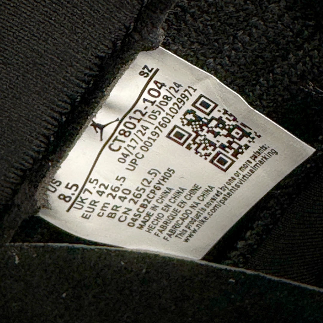 图片[20]-＃KZ神版 Jordan Air Jordan AJ11 \\\”Legend Blue\\\”高帮系列 复刻传奇蓝2024 CT8012-104 市场中端王者 耗时半年巨作 全套原纸板楦头开发 确保原汁原味 完美呈现11代版型 此版本只针对中端市场 皮料材质有所更替 其他数据细节工艺流程均保持一致绝不口嗨 细节品控鞋型随意秒杀市面3XX 原楦原档案数据开模打造 原厂中底拉帮钢印 原厂进口漆皮 防冻不开裂 原装鞋撑 水晶大底正确色度色泽 原楦原数据刺绣 原厂车缝走线及对位 毫厘不差 飞人logo采用原数据电脑刺绣 原装正品碳纤维真实碳板 增强抗扭 原内标 原盒标 正确官方原盒 防氧化水晶外底 原厂配套全掌solo气垫 进口港宝加持 后跟自然饱满 全鞋荧光划线卡点 追求极致完美 每一双都是工艺品 多重QC质检 超越公司货的品控标准 实实在在的免检产品 尺码：36 36.5 37.5 38 38.5 39 40 40.5 41 42 42.5 43 44 44.5 45 46 47.5-选品中心