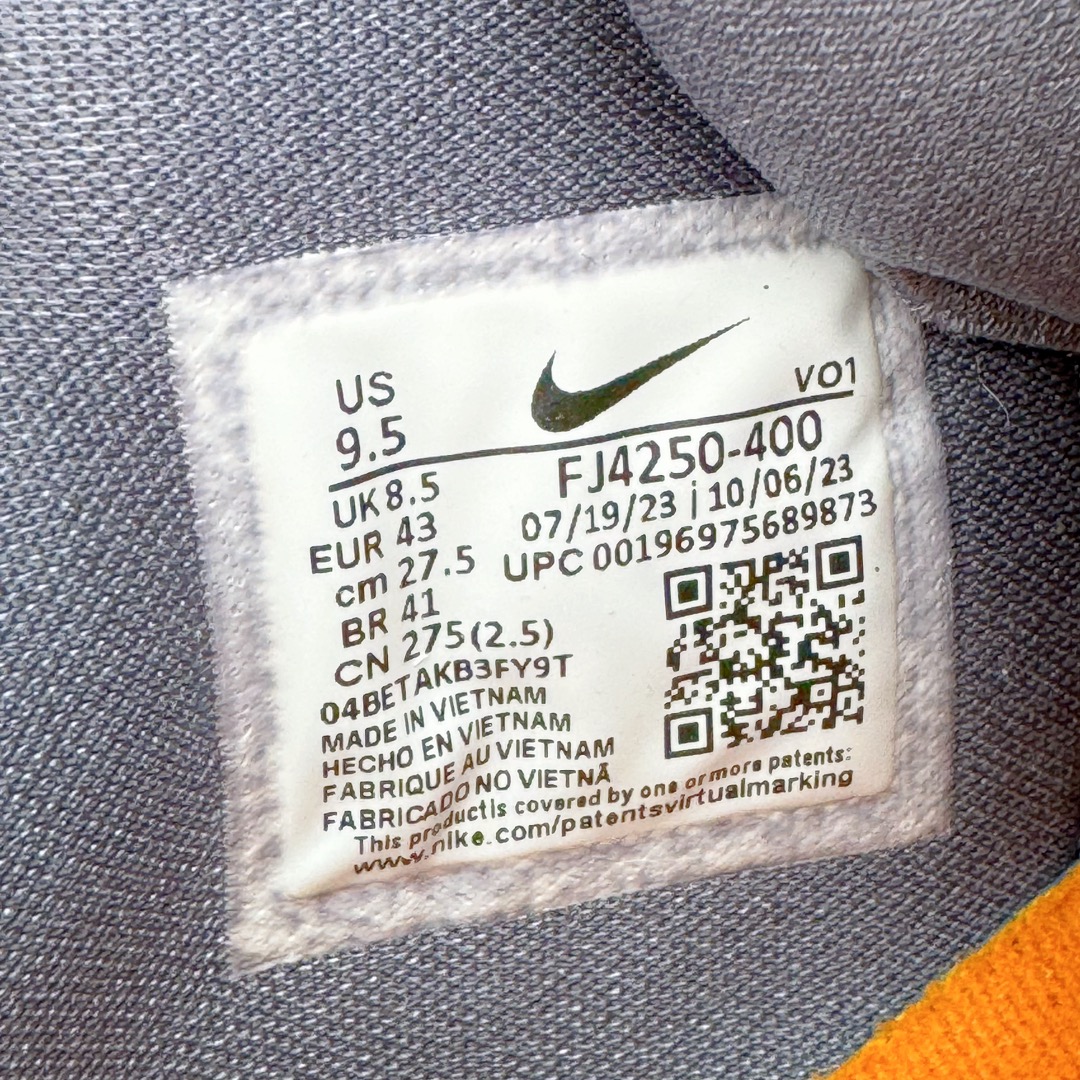 图片[18]-＃灭世/Max NK Book 1 Devin Booker 德文·布克一代男子实战篮球鞋 首发配色 蓝色 FJ4250-400 灭世纯原革新出货‼️缓震配置独家革新！实战属性直接拉满👊🏻实战 天花板上限再度提升！实战亲测-性能体验吊打国产同价位鞋款（为满足海外市场 布克一代最大尺码为47.5） ⚫️增配前掌鹅蛋ZOOM ➕抗扭片➕后掌马蹄ZOOM气垫（正品仅配置后掌zoom气垫） ⚫️采用科比4代鞋楦以及龙骨数据打造！小科4实至名归！（完美解决正品压脚趾问题） ⚫️鞋身➕鞋头增配高频补强层，提升鞋头以及脚踝支撑性 ⚫️鞋垫采用科比4代元年高弹缓震垫材质-磨合一场直接贴合脚型☑️ ⚫️外底加厚2mm，wow10止滑配方，无需磨合，抓地性能原地起飞 最强布克一代有且只在灭世纯原（支持市场任意货品正面PK） 真材实料，肉眼可见！革新升级绝非空穴来风！灭世纯原内外兼修，用态度诠释实战新篇章👊🏻 Book 1 尺码 39-47.5-选品中心