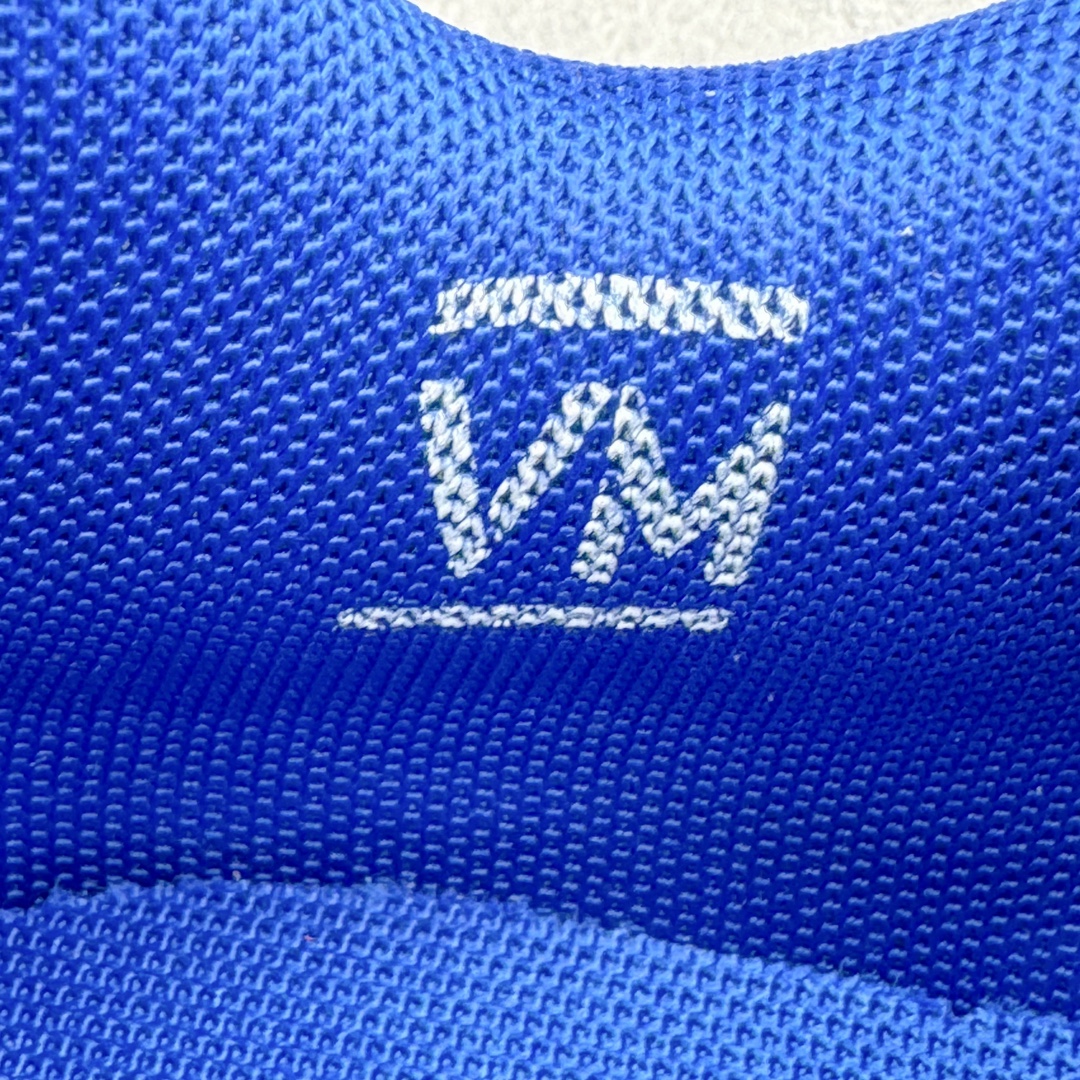 图片[13]-＃HP纯原 NK P-6000 系列低帮复古老爹风休闲运动舒适慢跑鞋 CJ7789-162 购入原鞋原装纸板楦头开发 独家私模四层组合大底 市场唯一正确版本 良心定价 新配色陆续出货 进口三文治网面 融合 Pegasus 过往运动鞋设计 助力 21 世纪早期跑步运动跃升时尚新高度 采用透气网眼布、运动风格线条和耐穿覆面 兼具吸睛外观和舒适感受 中底泡绵以田径赛道为灵感 打造厚实设计 缔造出众缓震性能 尺码：36 36.5 37.5 38 38.5 39 40 40.5 41 42 42.5 43 44 44.5 45 46-选品中心