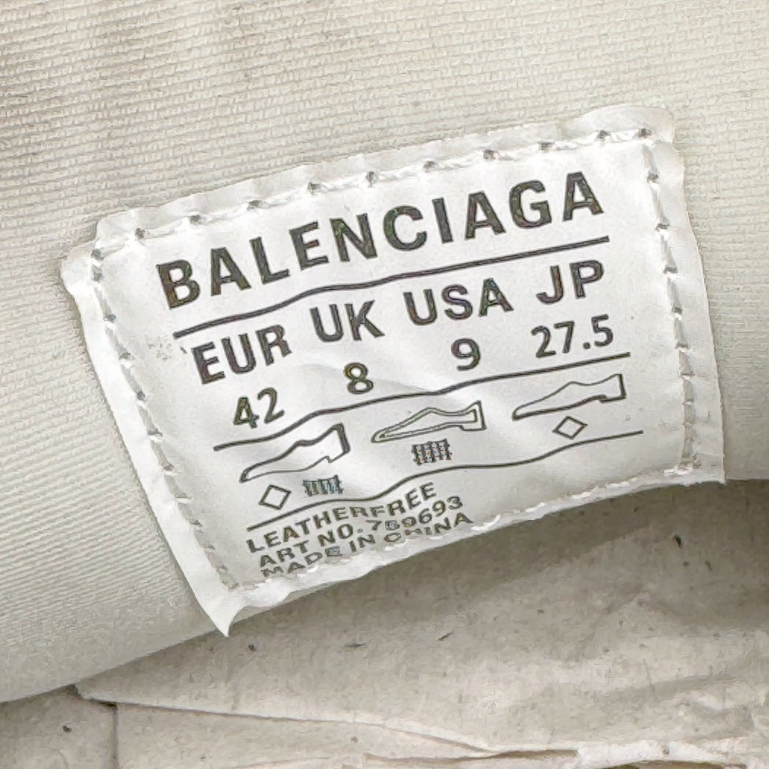 图片[11]-＃XA BALENCIAGA 3XL Sneakers 巴黎世家十代网布系带低帮走秀复古老爹鞋 全套原纸板楦头开发 最原汁原味的灵魂版型 全鞋荧光划线卡点 胶水把控整洁度追求极致完美 每一双都是工艺品 多重QC质检 超越公司货的品控标准 实实在在的免检产品 原盒原配 正确字体电绣 粗细、位置、大小正确 侧边TPU 透气孔匹配意产原版 正确分离大底 TPU软底 原版一致大底LOGO 立体感十足 原厂皮料水洗做旧 采购原厂网纱 不含皮革 网布材料和聚氨酯 磨损效果 鞋头边缘和后帮 Balenciaga 徽标 鞋面和后跟凸印尺码 鞋舌 3XL 橡胶品牌标识和反光细节 鞋帮拉袢和鞋舌拉祥 配反光细节 备用鞋带在鞋履前侧 可在穿着前取下 便于不同造型搭配 正常尺码 尺码：35 36 37 38 39 40 41 42 43 44 45 46-选品中心