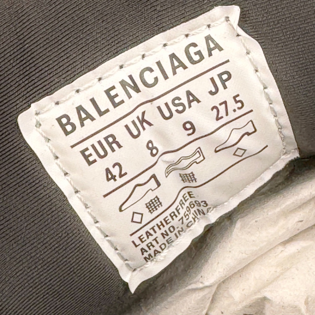 图片[10]-＃XA BALENCIAGA 3XL Sneakers 巴黎世家十代网布系带低帮走秀复古老爹鞋 全套原纸板楦头开发 最原汁原味的灵魂版型 全鞋荧光划线卡点 胶水把控整洁度追求极致完美 每一双都是工艺品 多重QC质检 超越公司货的品控标准 实实在在的免检产品 原盒原配 正确字体电绣 粗细、位置、大小正确 侧边TPU 透气孔匹配意产原版 正确分离大底 TPU软底 原版一致大底LOGO 立体感十足 原厂皮料水洗做旧 采购原厂网纱 不含皮革 网布材料和聚氨酯 磨损效果 鞋头边缘和后帮 Balenciaga 徽标 鞋面和后跟凸印尺码 鞋舌 3XL 橡胶品牌标识和反光细节 鞋帮拉袢和鞋舌拉祥 配反光细节 备用鞋带在鞋履前侧 可在穿着前取下 便于不同造型搭配 正常尺码 尺码：35 36 37 38 39 40 41 42 43 44 45 46-选品中心