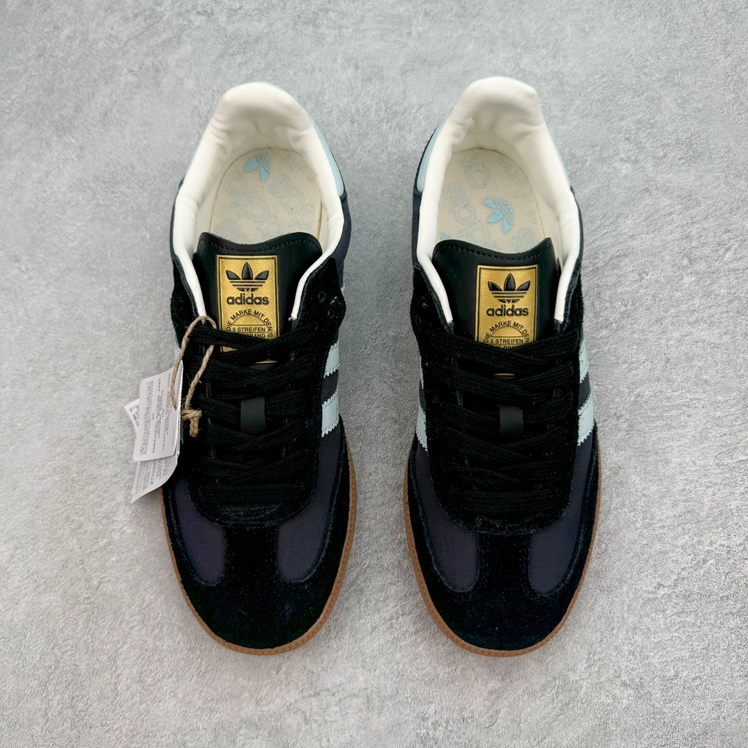 图片[2]-＃福利特价 AD Original Samba OG 复古经典轻便板鞋 ID0493 这款桑巴鞋展示了高质量的工艺 带有装饰的超锁缝制和无缝的手感 柔软、柔软的皮革造型和标志性的3条纹完成了精致的外观 正规合身鞋带 鞋面上有绒面鞋垫 橡胶鞋底 享受正畸套筒软感 自50年代首次亮相以来就一直在赢得粉丝的青睐 尺码：36 36.5 37 38 38.5 39 40 40.5 41 42 42.5 43 44 44.5 45-选品中心