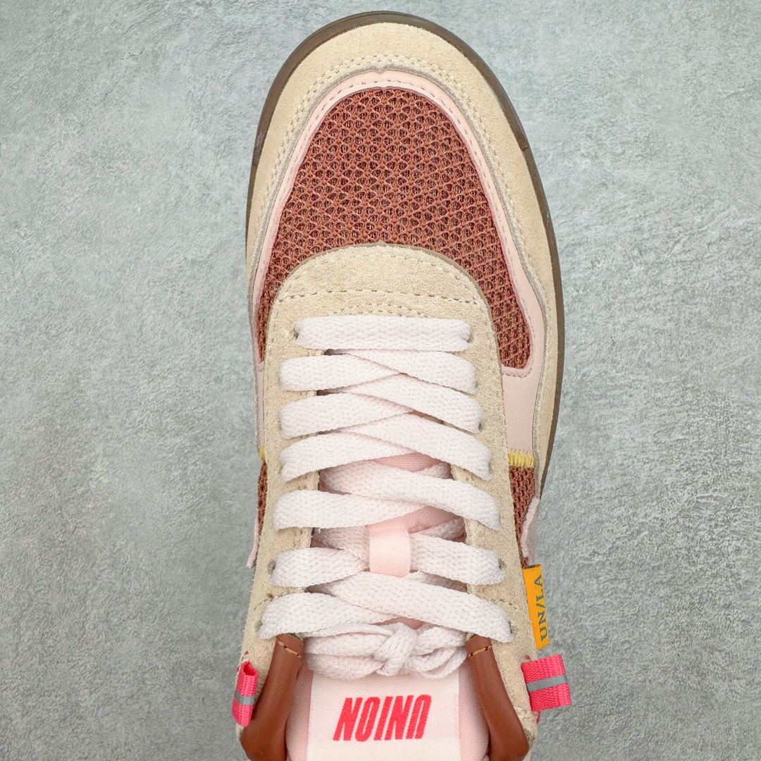 图片[4]-＃HK纯原 Union x NK Field General 82 SP 低帮复古联名篮球鞋 UN联名米棕 FQ9003-200 鞋身整体采用编织网眼为底 框架部分的麂皮材质营造出丰富的层次感 配色方面以深棕色为底色 搭配奶油色框架设计 Swoosh部分则以白色点缀 复古氛围拉满 Union标志性的UN/LA标签以及车线细节均得以保留 鞋舌部分也采用解构设计 并带有UNION字样 鞋身侧后方均带有粉色3M反光条设计 Swoosh采用镂空样式呈现 并带有稳定支持装置 鞋底则采用自带氧化效果的米白色Waffle外底呈现 进一步呼应复古氛围 侧面分别带有Union以及NK字样 尺码：36 36.5 37.5 38 38.5 39 40 40.5 41 42 42.5 43 44 45-选品中心