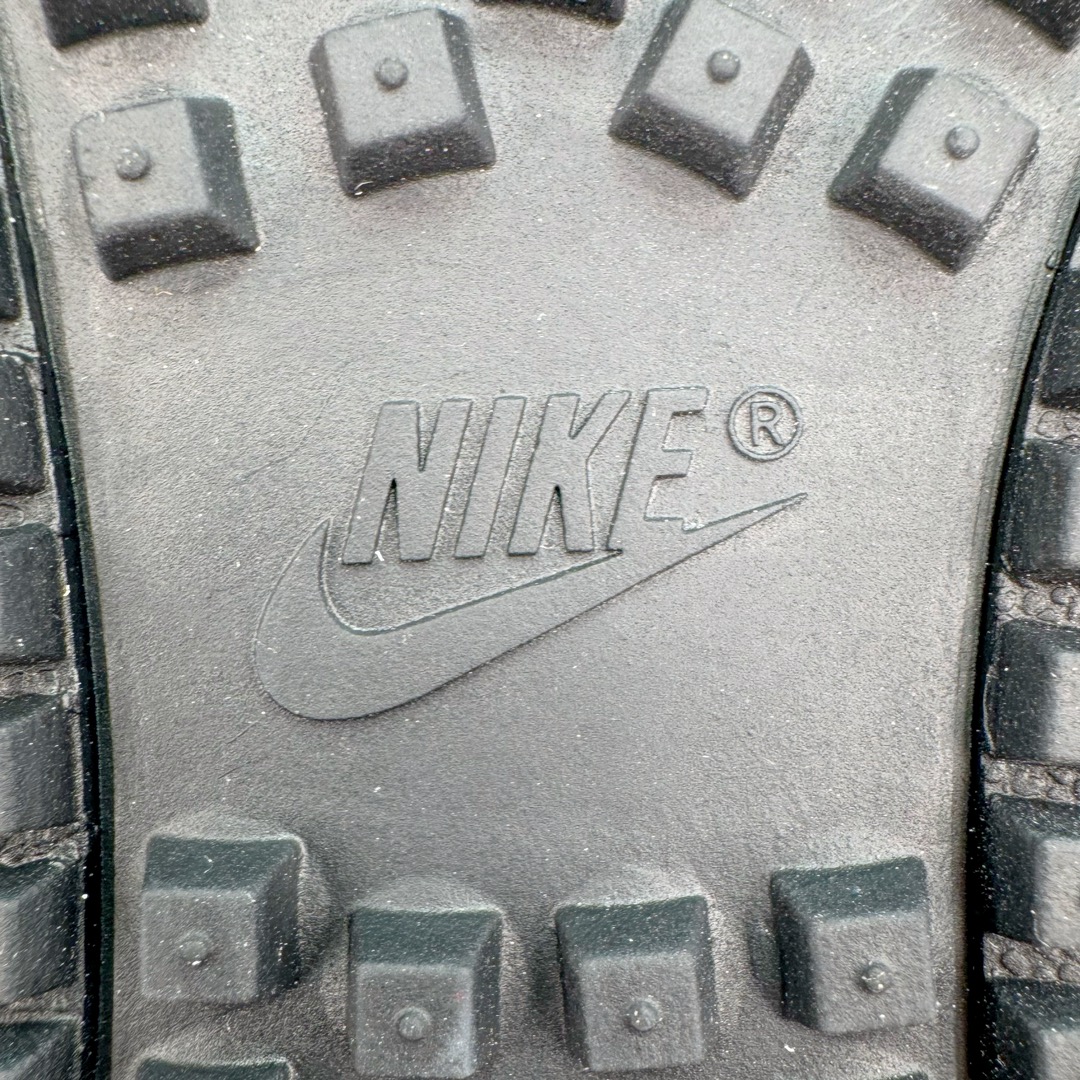 图片[23]-＃HK纯原 Union x NK Field General 82 SP 低帮复古联名篮球鞋 UN联名白橙 FQ9003-100 鞋身整体采用编织网眼为底 框架部分的麂皮材质营造出丰富的层次感 配色方面以深棕色为底色 搭配奶油色框架设计 Swoosh部分则以白色点缀 复古氛围拉满 Union标志性的UN/LA标签以及车线细节均得以保留 鞋舌部分也采用解构设计 并带有UNION字样 鞋身侧后方均带有粉色3M反光条设计 Swoosh采用镂空样式呈现 并带有稳定支持装置 鞋底则采用自带氧化效果的米白色Waffle外底呈现 进一步呼应复古氛围 侧面分别带有Union以及NK字样 尺码：36 36.5 37.5 38 38.5 39 40 40.5 41 42 42.5 43 44 45-选品中心