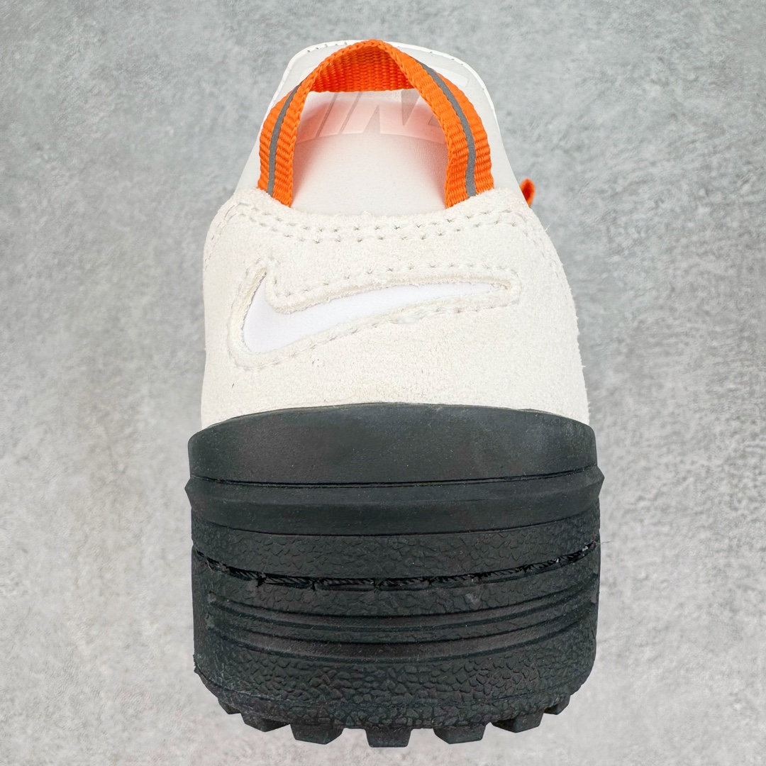 图片[8]-＃HK纯原 Union x NK Field General 82 SP 低帮复古联名篮球鞋 UN联名白橙 FQ9003-100 鞋身整体采用编织网眼为底 框架部分的麂皮材质营造出丰富的层次感 配色方面以深棕色为底色 搭配奶油色框架设计 Swoosh部分则以白色点缀 复古氛围拉满 Union标志性的UN/LA标签以及车线细节均得以保留 鞋舌部分也采用解构设计 并带有UNION字样 鞋身侧后方均带有粉色3M反光条设计 Swoosh采用镂空样式呈现 并带有稳定支持装置 鞋底则采用自带氧化效果的米白色Waffle外底呈现 进一步呼应复古氛围 侧面分别带有Union以及NK字样 尺码：36 36.5 37.5 38 38.5 39 40 40.5 41 42 42.5 43 44 45-选品中心