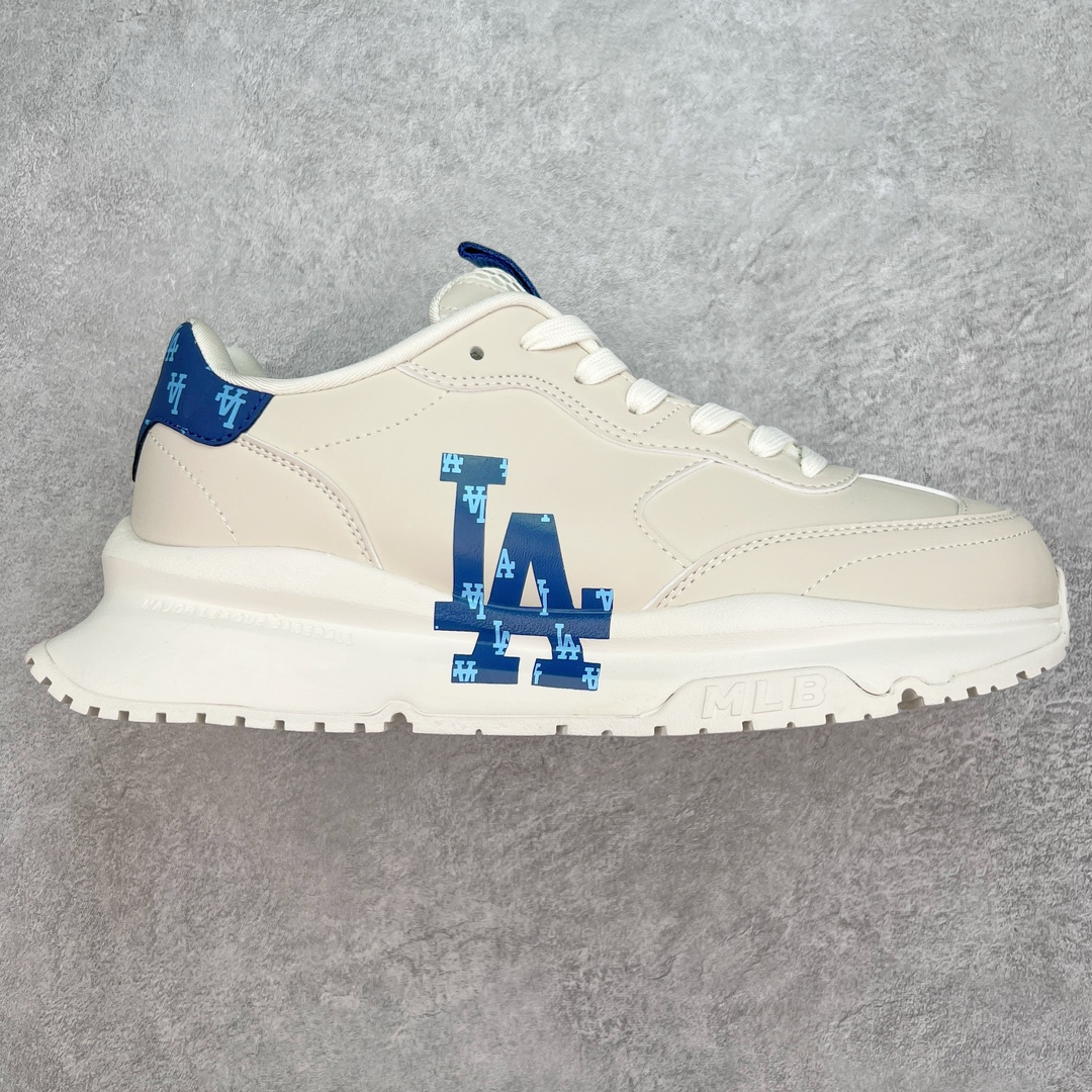 ＃PB过验版 MLB Chunky Runner 2024S 复古印花老爹鞋系列低帮轻量增高厚底百搭休闲运动慢跑鞋 Korea韩国联名NY美国榄球纽约洋基队限定 目前可过轻松秒过各类鉴定 能操作的私聊 韩国代购专供 左脚内置NFC感应 区别市面贴纸假芯片 MLB专用菱形双针中底布 重点细节中底布带注胶孔 原厂NFC感应吊牌 支持鉴定 一个两位数 原盒原标 全套原楦原纸板原厂数据开发 中韩文保养标贴 绿色防霉片 平台代购专供 独家一比一RB+MD组合大底 高频后跟小人Logo精准对位立体饱满 正确网布加超迁鞋面 转印中底走线紧密 转印Logo工艺表层防刮不掉色 尺码：35 36 36.5 37.5 38 38.5 39 40 40.5 41 42 42.5 43 44 44.5 45-选品中心