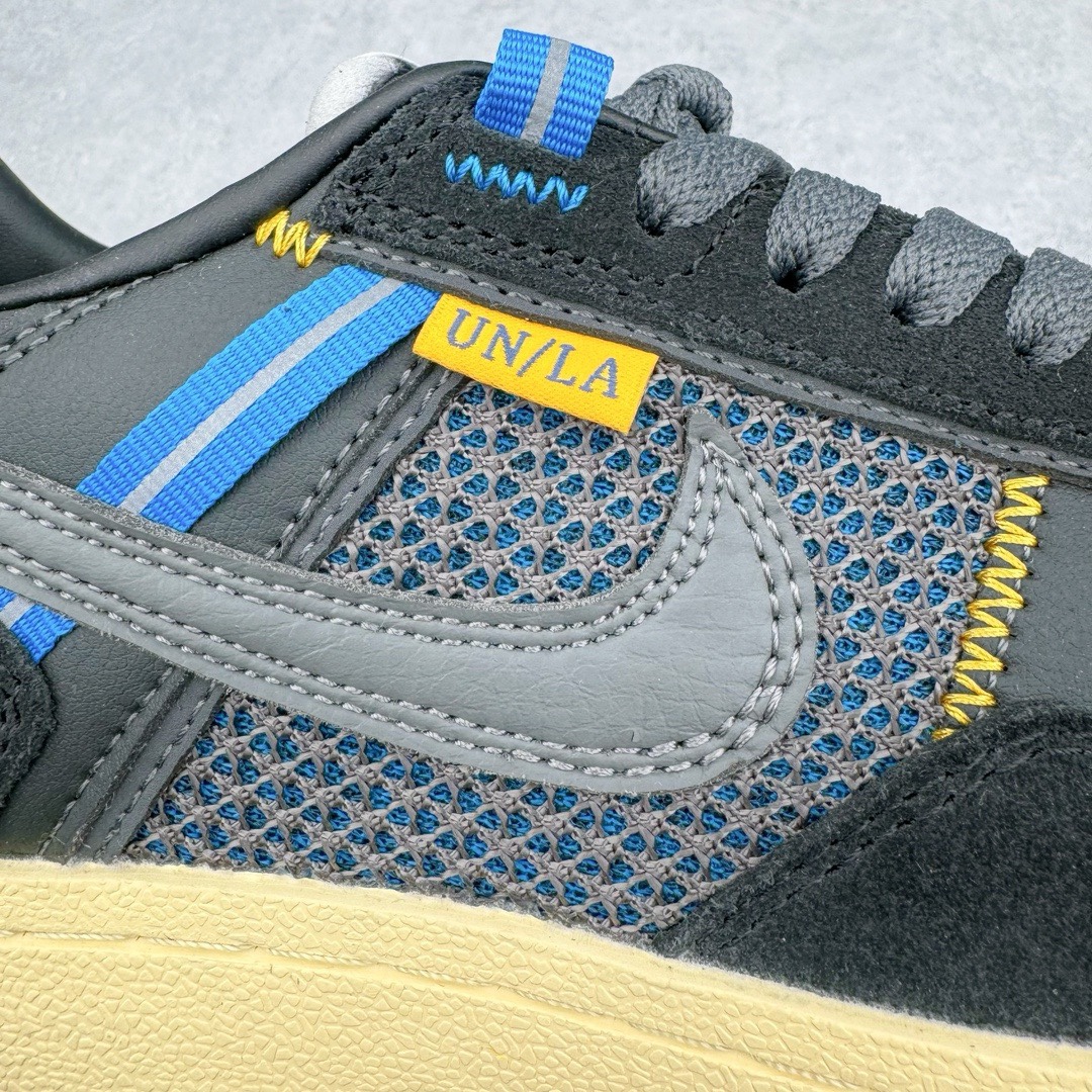 图片[13]-＃HK纯原 Union x NK Field General 82 SP 低帮复古联名篮球鞋 UN联名黑蓝 FQ9003-001 鞋身整体采用编织网眼为底 框架部分的麂皮材质营造出丰富的层次感 配色方面以深棕色为底色 搭配奶油色框架设计 Swoosh部分则以白色点缀 复古氛围拉满 Union标志性的UN/LA标签以及车线细节均得以保留 鞋舌部分也采用解构设计 并带有UNION字样 鞋身侧后方均带有粉色3M反光条设计 Swoosh采用镂空样式呈现 并带有稳定支持装置 鞋底则采用自带氧化效果的米白色Waffle外底呈现 进一步呼应复古氛围 侧面分别带有Union以及NK字样 尺码：36 36.5 37.5 38 38.5 39 40 40.5 41 42 42.5 43 44 45-选品中心