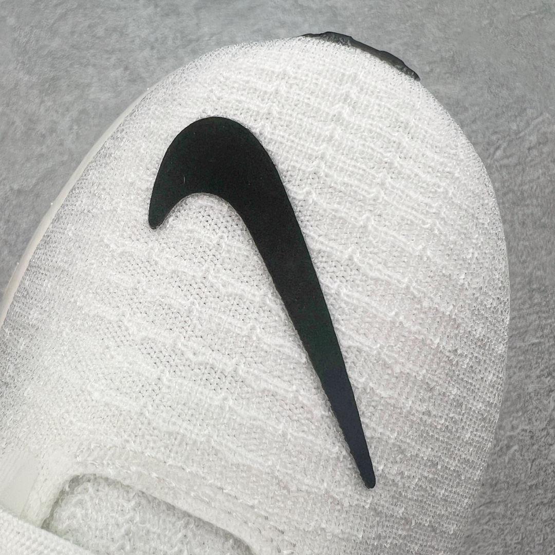 图片[15]-＃纯原 NK ZoomX Invincible Run Flyknit FK3 不可战胜3代系列轻量飞织低帮休闲运动慢跑鞋 DR2660-102 此鞋专为短跑运动员而生 是为 5 至 10 公里距离的赛事和训练打造 整体设计采用流线型的轻质工程网眼材质构成鞋面 并与其他 Running 旗舰鞋款同样搭载全脚掌 ZoomX 缓冲中底 搭配 Pebax 物料与橡胶外底 ZoomX StreakFly 首发配色以Prototype呈现 其灵感是来自开发期间的磨损测试 透过编号的标记与内侧的预期跑步距离突出研发过程 尺码：36 36.5 37.5 38 38.5 39 40 40.5 41 42 42.5 43 44 44.5 45-选品中心