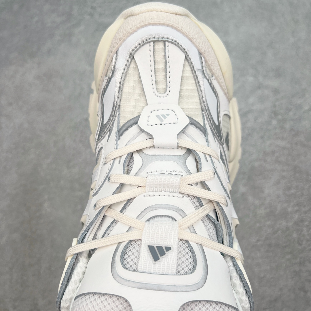 图片[4]-AD XLG Runner Deluxe 跑步者豪华版系列低帮厚底增高老爹风复古缓震休闲运动慢跑鞋 IH7795 自从阿迪达斯和巴黎世家合作后，没少出双方联名的平替。结果根据最新情报，阿迪现在已经把手伸到了巴家爆款3XL的身上，新鞋Xlg Runner Deluxe实物曝光，emm，鞋款整体一眼丁真是巴黎世家Track＋3XL大底的缝合怪版本，要不是鞋侧明晃晃的adidas三道杠Logo，估计各位看了都得蒙。这波不能说是完全复制巴黎世家，但也多少有点借鉴的味道了。新鞋基本就是在阿迪经典\\\”Climacool\\\”鞋款的基础上，升级了Boots大底以及加入了\\\”巴味\\\”设计元素…尺码：35 36 36⅔ 37⅓ 38 38⅔ 39⅓ 40 40⅔ 41⅓ 42 42⅔ 43⅓ 44 44⅔ 45 46-选品中心