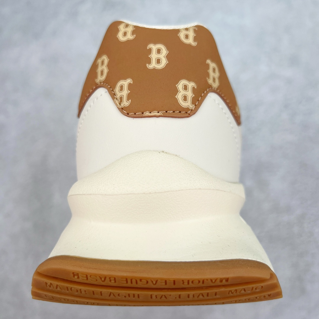 图片[8]-＃PB过验版 MLB Chunky Runner 2024S 复古印花老爹鞋系列低帮轻量增高厚底百搭休闲运动慢跑鞋 Korea韩国联名NY美国榄球纽约洋基队限定 目前可过轻松秒过各类鉴定 能操作的私聊 韩国代购专供 左脚内置NFC感应 区别市面贴纸假芯片 MLB专用菱形双针中底布 重点细节中底布带注胶孔 原厂NFC感应吊牌 支持鉴定 一个两位数 原盒原标 全套原楦原纸板原厂数据开发 中韩文保养标贴 绿色防霉片 平台代购专供 独家一比一RB+MD组合大底 高频后跟小人Logo精准对位立体饱满 正确网布加超迁鞋面 转印中底走线紧密 转印Logo工艺表层防刮不掉色 尺码：35 36 36.5 37.5 38 38.5 39 40 40.5 41 42 42.5 43 44 44.5 45-选品中心