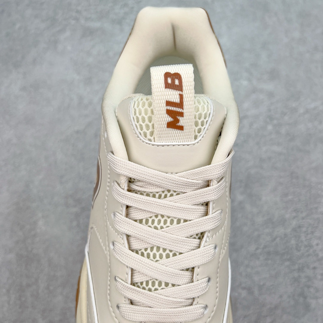 图片[5]-＃PB过验版 MLB Chunky Runner 2024S 复古印花老爹鞋系列低帮轻量增高厚底百搭休闲运动慢跑鞋 Korea韩国联名NY美国榄球纽约洋基队限定 目前可过轻松秒过各类鉴定 能操作的私聊 韩国代购专供 左脚内置NFC感应 区别市面贴纸假芯片 MLB专用菱形双针中底布 重点细节中底布带注胶孔 原厂NFC感应吊牌 支持鉴定 一个两位数 原盒原标 全套原楦原纸板原厂数据开发 中韩文保养标贴 绿色防霉片 平台代购专供 独家一比一RB+MD组合大底 高频后跟小人Logo精准对位立体饱满 正确网布加超迁鞋面 转印中底走线紧密 转印Logo工艺表层防刮不掉色 尺码：35 36 36.5 37.5 38 38.5 39 40 40.5 41 42 42.5 43 44 44.5 45-选品中心
