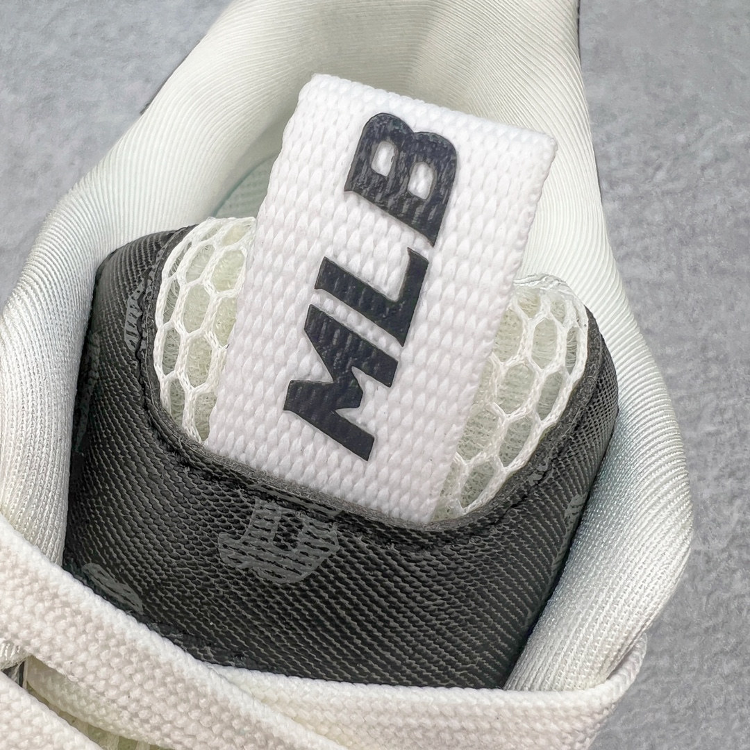 图片[12]-＃PB过验版 MLB Chunky Runner 2024S 复古印花老爹鞋系列低帮轻量增高厚底百搭休闲运动慢跑鞋 Korea韩国联名NY美国榄球纽约洋基队限定 目前可过轻松秒过各类鉴定 能操作的私聊 韩国代购专供 左脚内置NFC感应 区别市面贴纸假芯片 MLB专用菱形双针中底布 重点细节中底布带注胶孔 原厂NFC感应吊牌 支持鉴定 一个两位数 原盒原标 全套原楦原纸板原厂数据开发 中韩文保养标贴 绿色防霉片 平台代购专供 独家一比一RB+MD组合大底 高频后跟小人Logo精准对位立体饱满 正确网布加超迁鞋面 转印中底走线紧密 转印Logo工艺表层防刮不掉色 尺码：35 36 36.5 37.5 38 38.5 39 40 40.5 41 42 42.5 43 44 44.5 45-选品中心