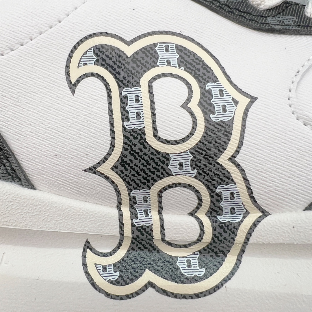 图片[17]-＃PB过验版 MLB Chunky Runner 2024S 复古印花老爹鞋系列低帮轻量增高厚底百搭休闲运动慢跑鞋 Korea韩国联名NY美国榄球纽约洋基队限定 目前可过轻松秒过各类鉴定 能操作的私聊 韩国代购专供 左脚内置NFC感应 区别市面贴纸假芯片 MLB专用菱形双针中底布 重点细节中底布带注胶孔 原厂NFC感应吊牌 支持鉴定 一个两位数 原盒原标 全套原楦原纸板原厂数据开发 中韩文保养标贴 绿色防霉片 平台代购专供 独家一比一RB+MD组合大底 高频后跟小人Logo精准对位立体饱满 正确网布加超迁鞋面 转印中底走线紧密 转印Logo工艺表层防刮不掉色 尺码：35 36 36.5 37.5 38 38.5 39 40 40.5 41 42 42.5 43 44 44.5 45-选品中心