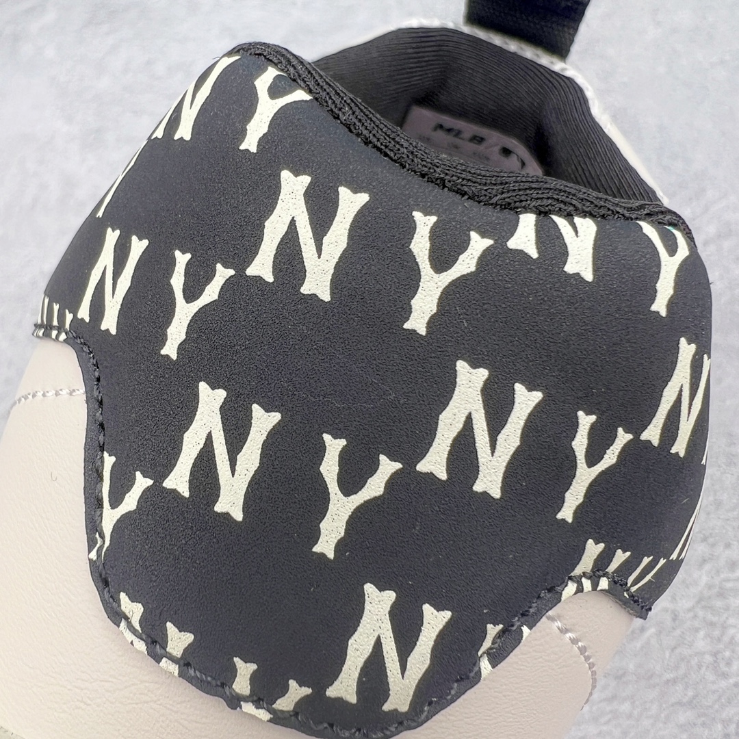 图片[14]-＃PB过验版 MLB Chunky Runner 2024S 复古印花老爹鞋系列低帮轻量增高厚底百搭休闲运动慢跑鞋 Korea韩国联名NY美国榄球纽约洋基队限定 目前可过轻松秒过各类鉴定 能操作的私聊 韩国代购专供 左脚内置NFC感应 区别市面贴纸假芯片 MLB专用菱形双针中底布 重点细节中底布带注胶孔 原厂NFC感应吊牌 支持鉴定 一个两位数 原盒原标 全套原楦原纸板原厂数据开发 中韩文保养标贴 绿色防霉片 平台代购专供 独家一比一RB+MD组合大底 高频后跟小人Logo精准对位立体饱满 正确网布加超迁鞋面 转印中底走线紧密 转印Logo工艺表层防刮不掉色 尺码：35 36 36.5 37.5 38 38.5 39 40 40.5 41 42 42.5 43 44 44.5 45-选品中心