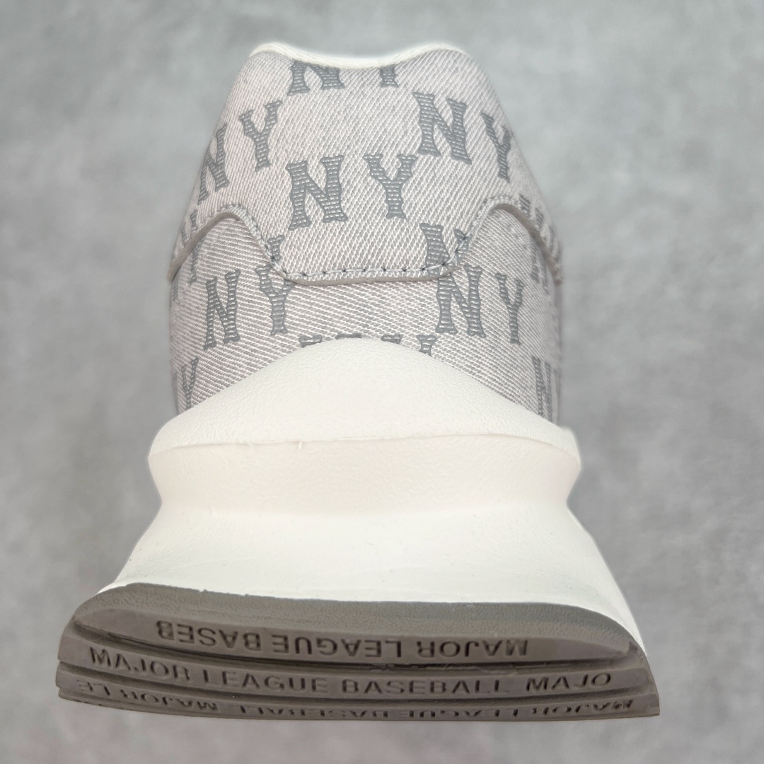 图片[8]-＃PB过验版 MLB Chunky Runner 2024S 复古印花老爹鞋系列低帮轻量增高厚底百搭休闲运动慢跑鞋 Korea韩国联名NY美国榄球纽约洋基队限定 目前可过轻松秒过各类鉴定 能操作的私聊 韩国代购专供 左脚内置NFC感应 区别市面贴纸假芯片 MLB专用菱形双针中底布 重点细节中底布带注胶孔 原厂NFC感应吊牌 支持鉴定 一个两位数 原盒原标 全套原楦原纸板原厂数据开发 中韩文保养标贴 绿色防霉片 平台代购专供 独家一比一RB+MD组合大底 高频后跟小人Logo精准对位立体饱满 正确网布加超迁鞋面 转印中底走线紧密 转印Logo工艺表层防刮不掉色 尺码：35 36 36.5 37.5 38 38.5 39 40 40.5 41 42 42.5 43 44 44.5 45-选品中心