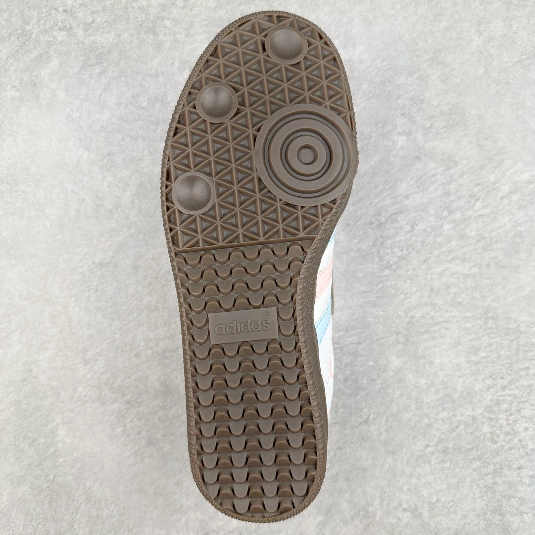 图片[9]-AD Original Samba OG 复古经典轻便板鞋 IG0024 这款桑巴鞋展示了高质量的工艺 带有装饰的超锁缝制和无缝的手感 柔软、柔软的皮革造型和标志性的3条纹完成了精致的外观 正规合身鞋带 鞋面上有绒面鞋垫 橡胶鞋底 享受正畸套筒软感 自50年代首次亮相以来就一直在赢得粉丝的青睐 尺码：36 36.5 37.5 38 38.5 39 40 40.5 41 42 42.5 43 44 44.5 45-选品中心