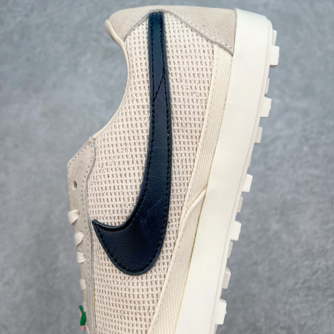 图片[7]-Bode x NK Astro Grabber SP\\\”Black Coconut Milk\\\”宇宙掠夺者系列低帮复古经典休闲运动鞋 FQ6892-100 复刻经典球鞋Astro Grabber，与美国男装品牌Bode联名合作，推出两款配色。鞋型符合当下流行趋势，彰显复古身份。复刻一定是球鞋圈绕不开的话题，最近几年 Nike 带回了不少经典球鞋，让不少老玩家欣喜。最近 Nike 挖掘自家档案库，让 1974 年首次发布的 Nike Astro Grabber 重回玩家视野，并且上来就是联名合作。这次合作是同美国新锐品牌 Bode 的联名，这个男装品牌凭借创造性的使用蕾丝桌布等日常材料而闻名。双方带来两款配色，先来看第一双米色款，鞋面由独特编织纹理覆盖，鞋带点缀有小配饰，整体营造出的氛围感十分清新。鞋型方面符合当下流行趋势，超薄中底与扁平鞋面彰显其复古身份。另一双更有复古味道，全黑色皮革鞋面好打理，同时有一种老鞋的感觉，与 1974 的 Nike Astro Grabber 极为相似。尺码：36 36.5 37.5 38 38.5 39 40 40.5 41 42 42.5 43 44 44.5 45 46-选品中心