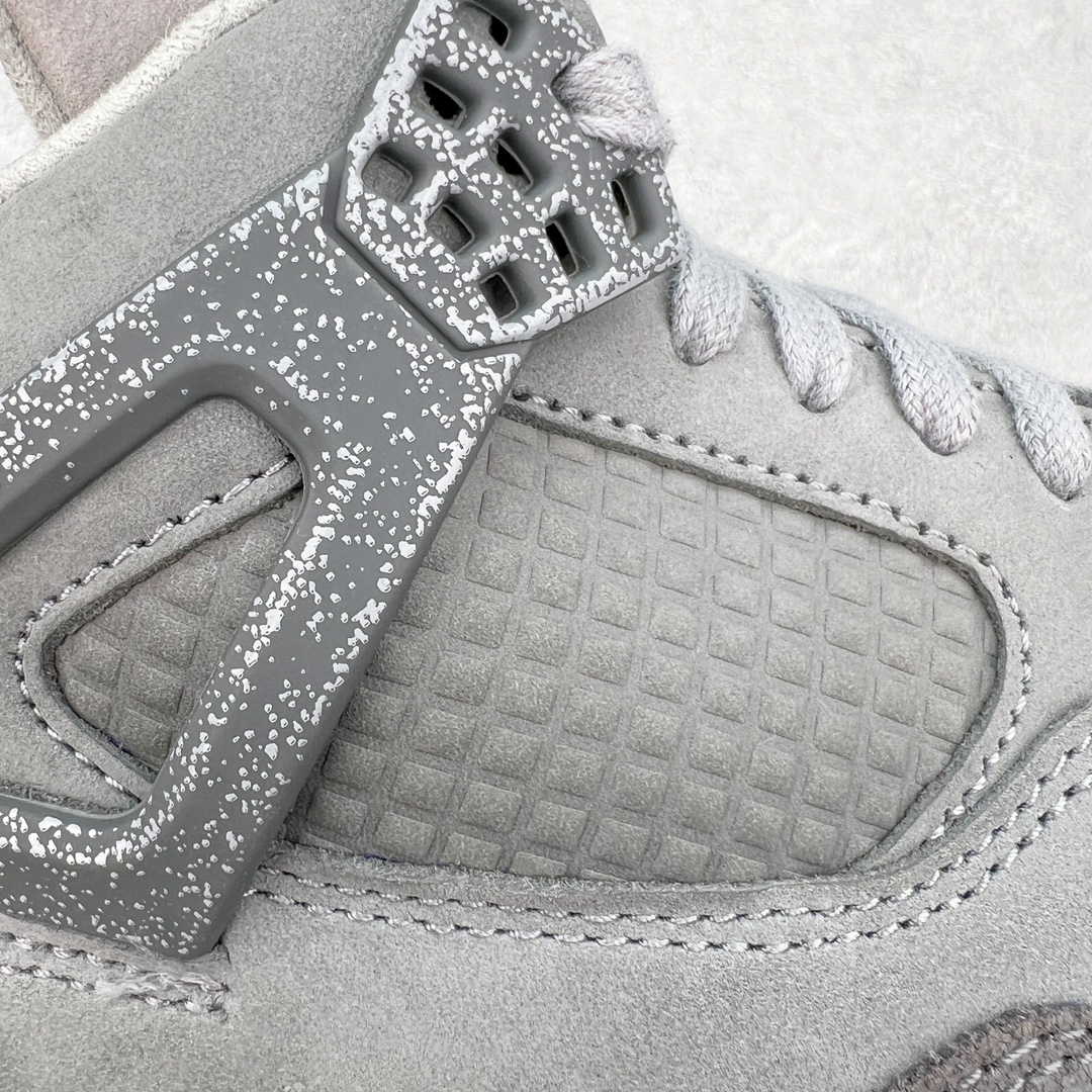 图片[18]-＃Y3纯原 Air Jordan AJ4 SE “Paris Olympics” 巴黎奥运会 FQ7928-001 市售天花板产物 耗时半年巨作 全套原纸板楦头开发 原厂特供皮料加持 确保原汁原味 完美呈现四代版型 一比一鞋头弧度高度鞋身弧度 数据细节工艺流程均保持原鞋一致 原厂TPU网格鞋带扣 正确内里网布 菱角分明不变形无多余毛边 柔软性质感一致于原鞋 市场唯一原厂鞋扣模具 背面可见隐藏注塑口 原厂织唛标 原厂飞人电绣工艺 尾指中部跳三针 独家绑鞋带手法 印刷中底布 四线拉帮 米色美纹纸贴合固定 进口港宝加持 后跟自然饱满 全鞋荧光划线卡点 追求极致完美 每一双都是工艺品 多重QC质检 超越公司货的品控标准 实实在在的免检产品 尺码：40.5 41 42 42.5 43 44 44.5 45 46 47.5 48.5-选品中心