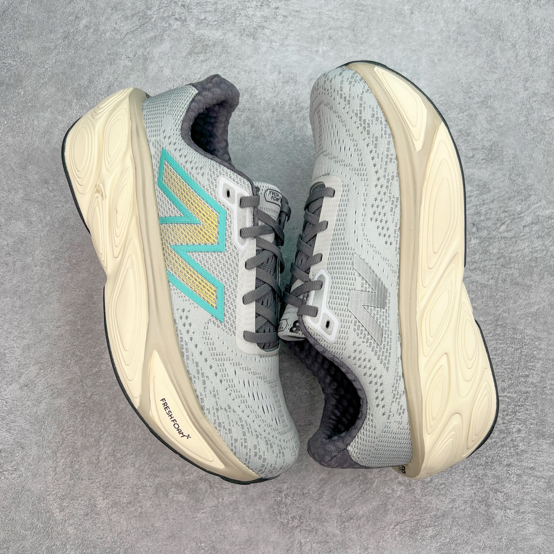 图片[3]-＃C版 New Balance Fresh Foam X Vongo NB新百伦 V5系列低帮轻量化厚底健身休闲运动慢跑鞋 原楦原纸版开发#采用一体式工程网眼鞋面及热熔Logo细节#中底嵌入Fresh Foam X 中底轻量化泡沫技术#组合防滑耐磨橡胶外底片❗️更厚更弹,NB舒适健步跑鞋!近赏｜无论是日常慢跑，还是City Walk，它都可轻松应对提起今年最流行的事情，想必在你所在的城市来一段City Walk，带给你久违的松弛感、治愈你柔软的需要的New Balance NB Vongo v5顶级稳定支撑跑鞋 | Vongo v5是New Balance顶级稳定支撑训练鞋，稳定性出色，功能强大，舒适度高。中底使用的是NB最新的Fresh Foam X泡棉，内嵌一款TPU板，增加稳定性。可以进行日常长距离训练。尺码：36 37 37.5 38 38.5 39.5 40 40.5 41.5 42 42.5 43 44 45-选品中心