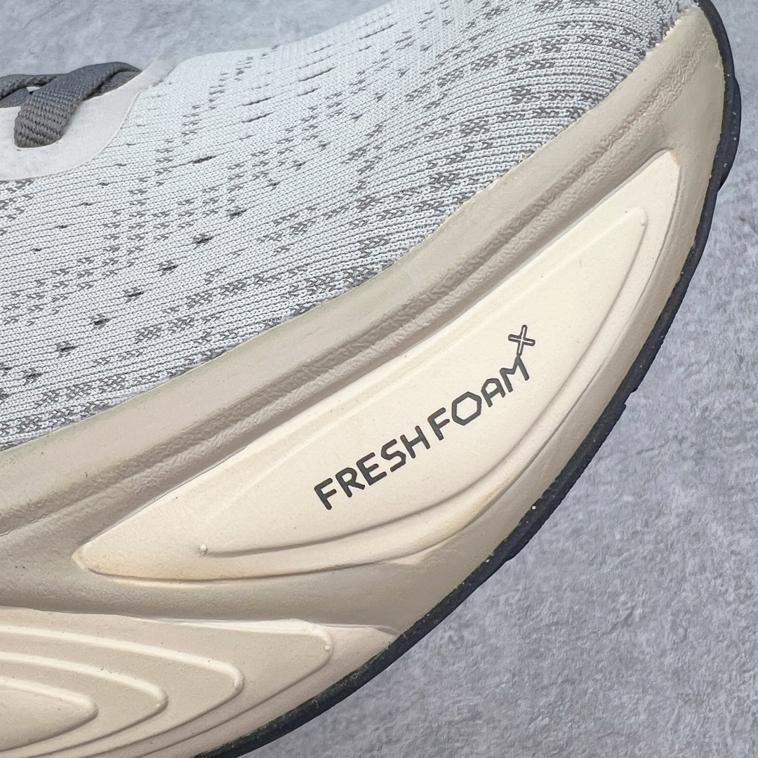 图片[15]-＃C版 New Balance Fresh Foam X Vongo NB新百伦 V5系列低帮轻量化厚底健身休闲运动慢跑鞋 原楦原纸版开发#采用一体式工程网眼鞋面及热熔Logo细节#中底嵌入Fresh Foam X 中底轻量化泡沫技术#组合防滑耐磨橡胶外底片❗️更厚更弹,NB舒适健步跑鞋!近赏｜无论是日常慢跑，还是City Walk，它都可轻松应对提起今年最流行的事情，想必在你所在的城市来一段City Walk，带给你久违的松弛感、治愈你柔软的需要的New Balance NB Vongo v5顶级稳定支撑跑鞋 | Vongo v5是New Balance顶级稳定支撑训练鞋，稳定性出色，功能强大，舒适度高。中底使用的是NB最新的Fresh Foam X泡棉，内嵌一款TPU板，增加稳定性。可以进行日常长距离训练。尺码：36 37 37.5 38 38.5 39.5 40 40.5 41.5 42 42.5 43 44 45-选品中心