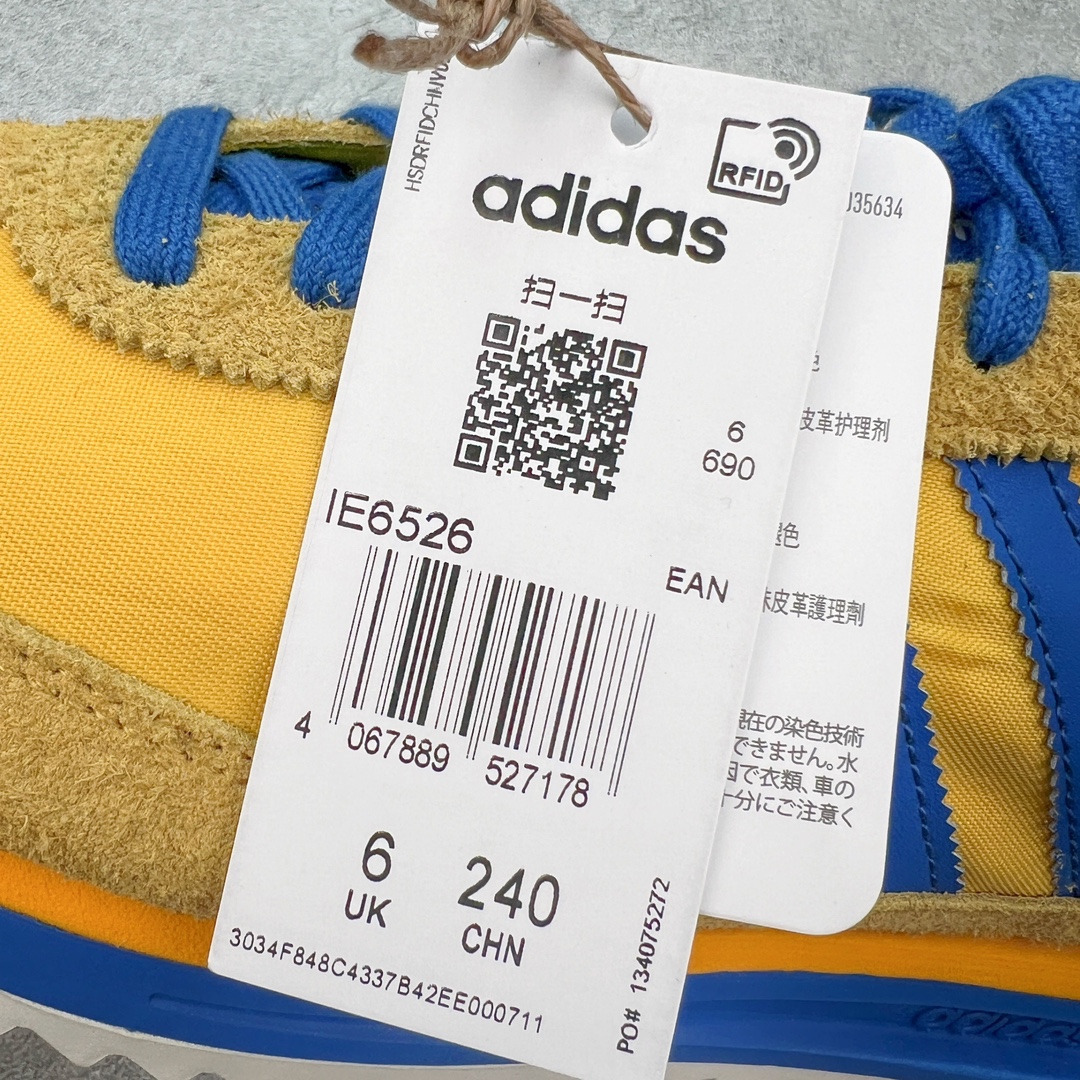 图片[10]-＃CS AD Wmns SL72 OG 系列德训足球风百搭低帮休闲运动板鞋 IE6526 采用高弹EVA+MODEL+RB三层组合底 区别市面RB一体大底 三层组合鞋底重量与原鞋一致 Originals 将有「T 头鞋」造型的诞生于 1972 年的 SL72 鞋款复刻带回 各位买鞋又有新选择了 1972 年 SL72 问世后 引领了后来阿迪达斯的跑鞋发展方向 其中「SL」代表了 Super Light 彰显了产品轻便的特性 1972 年 SL72 问世后 引领了后来阿迪达斯的跑鞋发展方向 其中「SL」代表了 Super Light 彰显了产品轻便的特性 这次 Originals 延续其轻质经典的基因 带来男女两款 SL72 男生款带来 SL72 RS 鞋型 RS 意为 Reshaped（重塑）鞋款在保留了经典的外观基础上 在尼龙材质里增加了填充物 使鞋型更加挺立和饱满 鞋头则更加圆润 鞋底的 EVA 材质则增加了鞋款的高度 女生款则带来 SL72 OG W 鞋型 OG 顾名思义则是致敬经典款式 相较于 RS（Reshaped）鞋款 鞋身更加纤细 其整体鞋身轮廓、线条、细节、材质上尊崇 70 年代 SL72 的设计 还原经典味道 尺码：36 36⅔ 37⅓ 38 38⅔ 39⅓ 40 40⅔ 41⅓ 42 42⅔ 43⅓ 44 44⅔ 45-选品中心