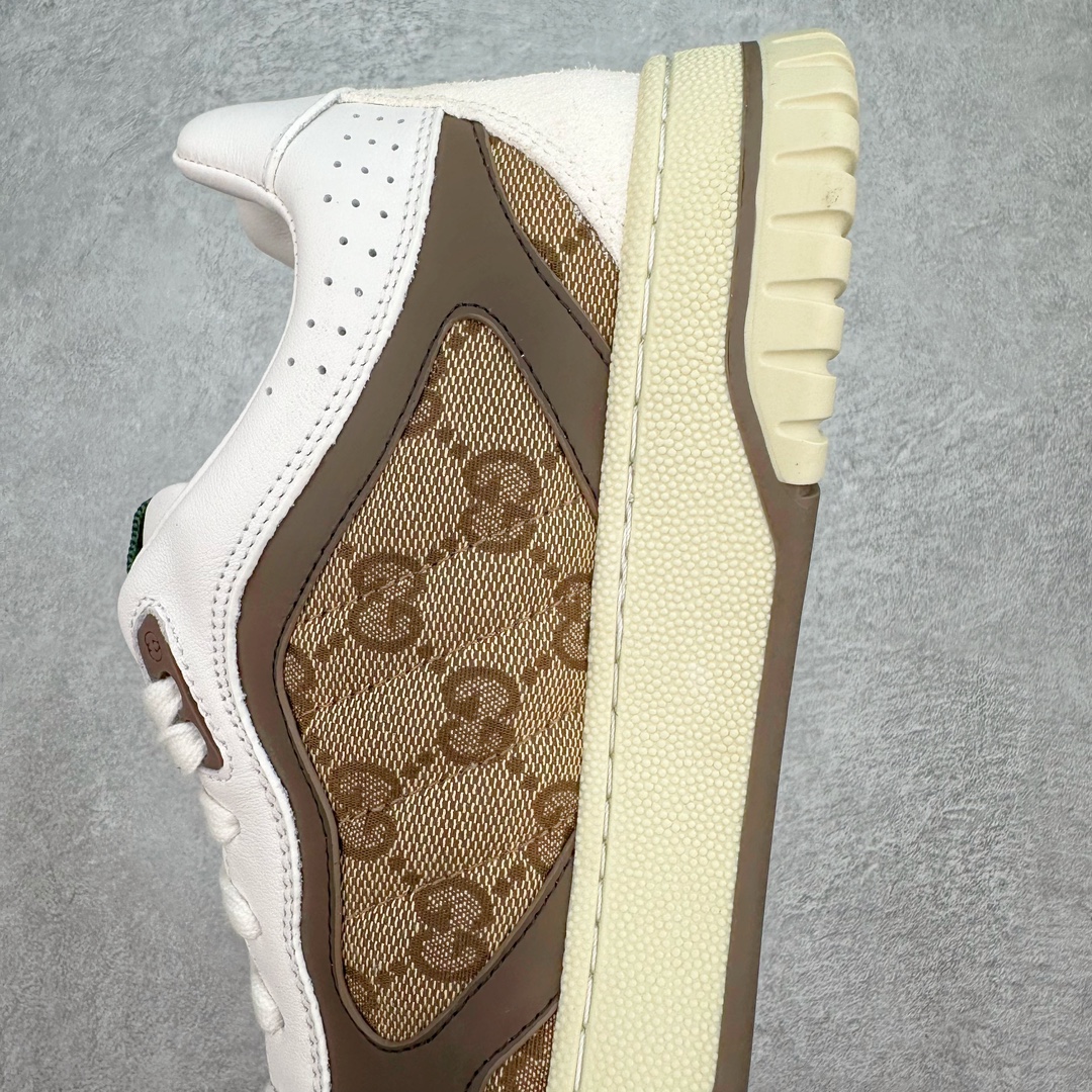 图片[7]-GUCCI Re-Web系列运动鞋 古驰运动鞋系列经典原型复古百搭做旧老爹板鞋/复古学院风 怀旧版 原厂订单 目前市面最强＃官网同步最新满天星礼盒全套包装 高端零售海外实体专供 ‬混卖版 渠‮原道‬装 全身20几个细节点全部做到一致还原 吊打市面所有版本 原版做旧 右脚鞋侧嵌入NFC防伪芯片装置＋鞋盒标二唯码扫描 秒进官网 秒杀市面任何版本 原装意大利进口 里外全皮 全套包装 全头层顶级软牛皮 广东代工出品 原档原标原盒 随意对比任何版本 尺码：35 36 37 38 39 40 41 42 43 44-选品中心