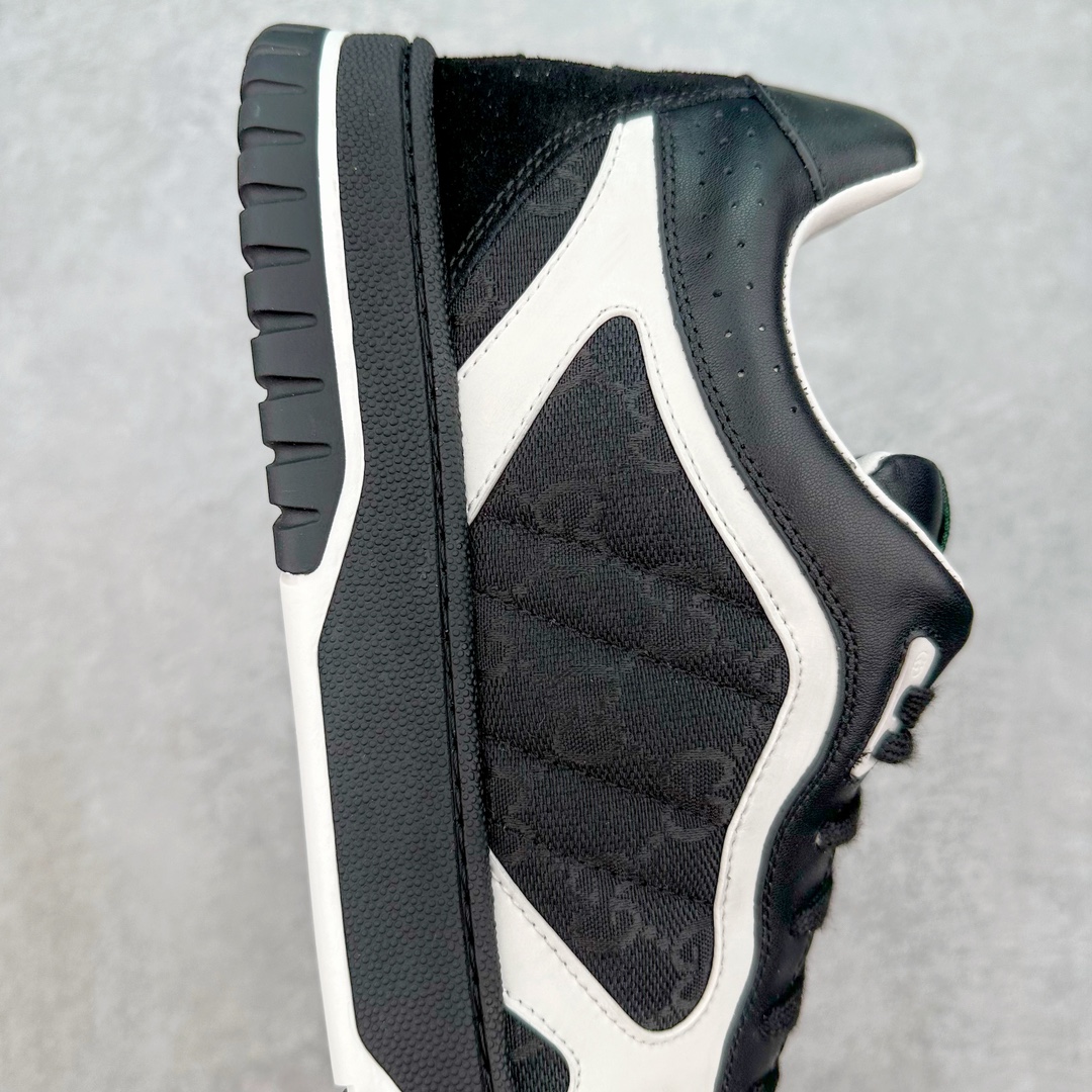 图片[6]-GUCCI Re-Web系列运动鞋 古驰运动鞋系列经典原型复古百搭做旧老爹板鞋/复古学院风 怀旧版 原厂订单 目前市面最强＃官网同步最新满天星礼盒全套包装 高端零售海外实体专供 ‬混卖版 渠‮原道‬装 全身20几个细节点全部做到一致还原 吊打市面所有版本 原版做旧 右脚鞋侧嵌入NFC防伪芯片装置＋鞋盒标二唯码扫描 秒进官网 秒杀市面任何版本 原装意大利进口 里外全皮 全套包装 全头层顶级软牛皮 广东代工出品 原档原标原盒 随意对比任何版本 尺码：35 36 37 38 39 40 41 42 43 44-选品中心