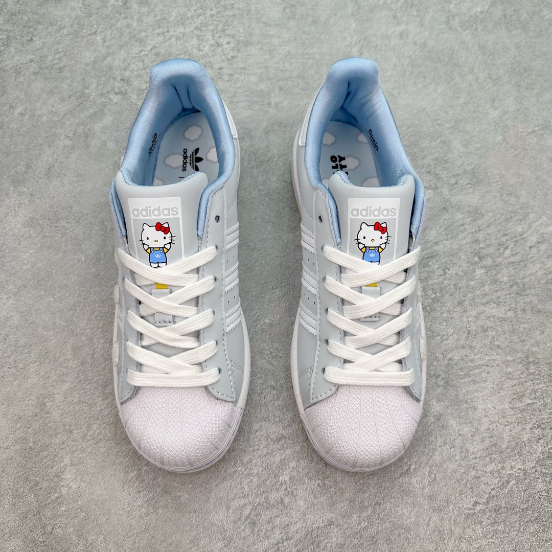 图片[2]-AD Originals Superstar 经典复古贝壳头板鞋 IF7021 诞生于1969年 是第一双将全皮面鞋 身与橡胶鞋头结合在一起的低帮篮球鞋 Superstar最开始 是作为高帮篮球鞋Pro Model的低帮版本而出现的 但因为其独特和醒目的橡胶鞋头造型而让大家熟知 被大家形象地称为\\\”shelltoe\\\”贝壳头 在70年代的美国职业篮球场上 接近3/4的NBA球员都将这双Superstar作为场上用鞋 80年代之后 经过不断的改良和发展 Superstar逐渐成为横跨时装、音乐、街头文化、休闲和运动等各大领域的时尚潮鞋 尺码：36 36.5 37 38 38.5 39 40 40.5 41 42 42.5 43 44 44.5 45-选品中心