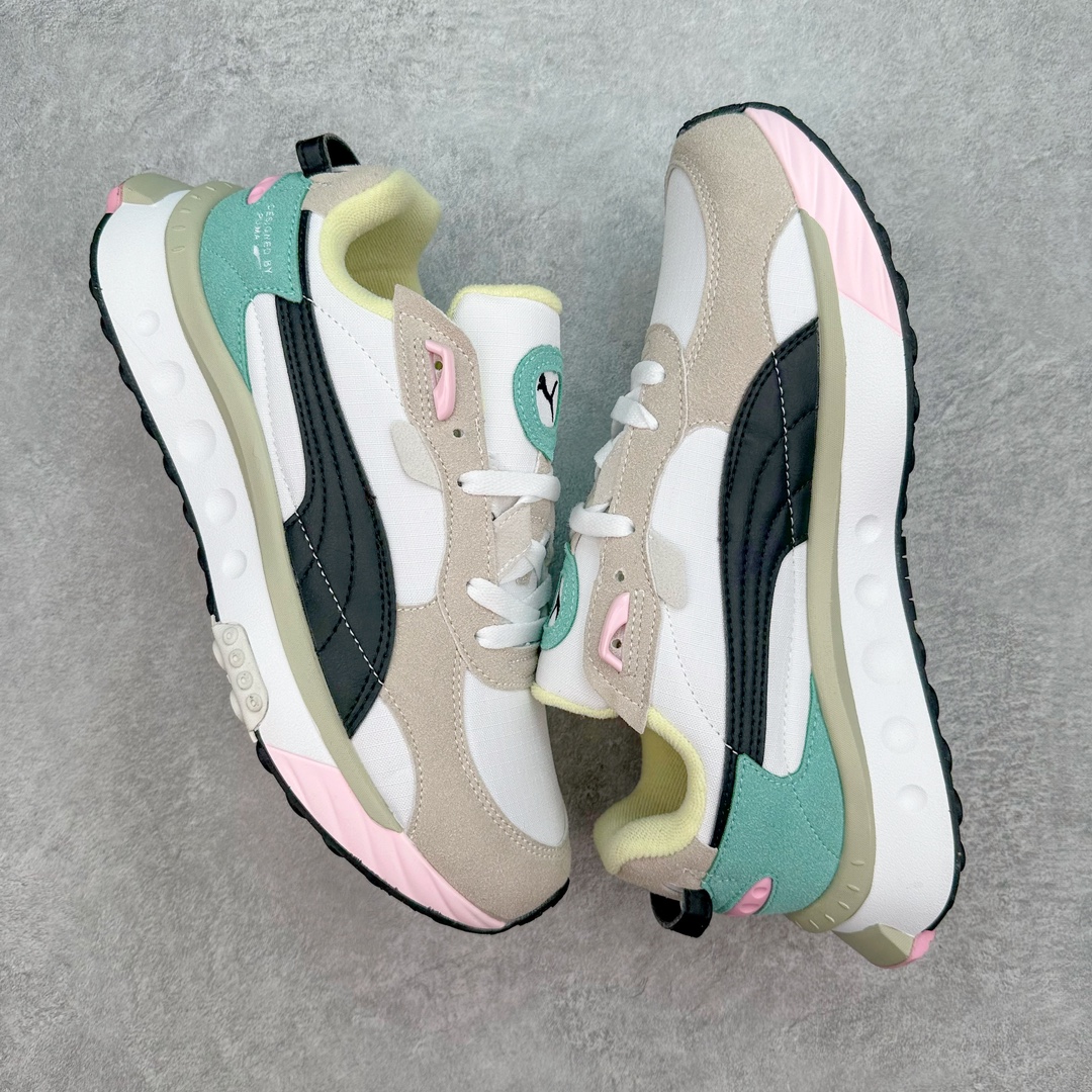 图片[3]-PUMA Wild Rider Rollin Vintage Wild Rider MEX 彪马防滑耐磨低帮综合训练鞋 PUMA Wild Rider 的设计灵感来自PUMA Rider，在经典的设计蓝本之上，PUMA为它注入了全新的时代气息，并且运用了结构设计理念。PUMA标志性的浓烈色彩搭配加上新型材料的运用，打造出复古与未来风格的完美平衡，爆发潮酷无限活力。作为一款复古跑鞋，在穿着的舒适度方面PUMA Wild Rider自然表现出色，Riderfoam技术的加入令PUMA Wild Rider的舒适性大大提升。在鞋面材质的选择上，PUMA选用了皮革材质以保留PUMA Wild Rider的复古风格，多种不同的皮革材质，营造出PUMA Wild Rider特殊的层次感，后跟提带增强了穿脱的便捷性。而加厚加宽设计的中底，则赋予了PUMA Wild Rider更高层次的未来气息。尺码：36 36.5 37.5 38 38.5 39 40 40.5 41 42 42.5 43 44 44.5 45-选品中心