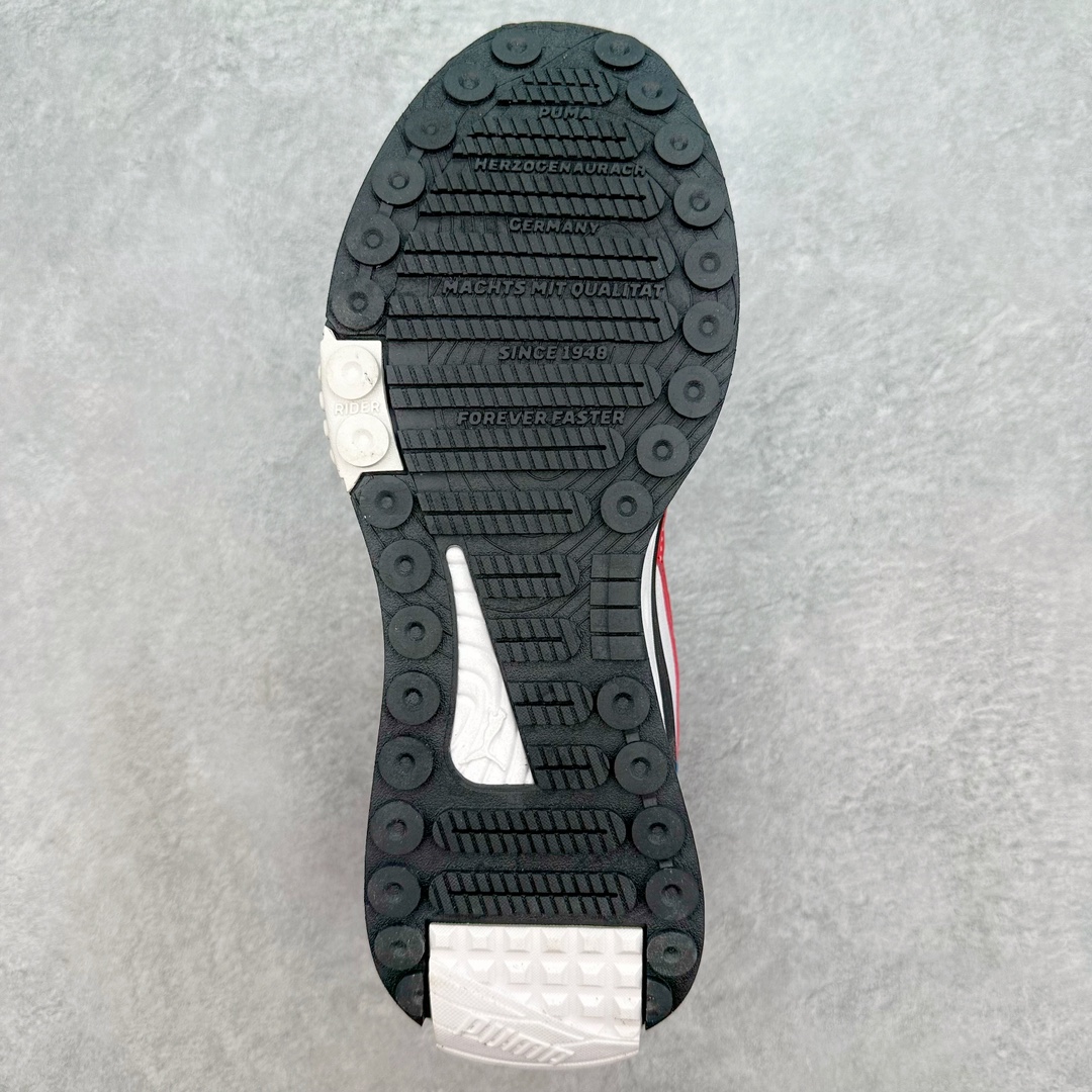 图片[9]-PUMA Wild Rider Rollin Vintage Wild Rider MEX 彪马防滑耐磨低帮综合训练鞋 PUMA Wild Rider 的设计灵感来自PUMA Rider，在经典的设计蓝本之上，PUMA为它注入了全新的时代气息，并且运用了结构设计理念。PUMA标志性的浓烈色彩搭配加上新型材料的运用，打造出复古与未来风格的完美平衡，爆发潮酷无限活力。作为一款复古跑鞋，在穿着的舒适度方面PUMA Wild Rider自然表现出色，Riderfoam技术的加入令PUMA Wild Rider的舒适性大大提升。在鞋面材质的选择上，PUMA选用了皮革材质以保留PUMA Wild Rider的复古风格，多种不同的皮革材质，营造出PUMA Wild Rider特殊的层次感，后跟提带增强了穿脱的便捷性。而加厚加宽设计的中底，则赋予了PUMA Wild Rider更高层次的未来气息。尺码：36 36.5 37.5 38 38.5 39 40 40.5 41 42 42.5 43 44 44.5 45-选品中心