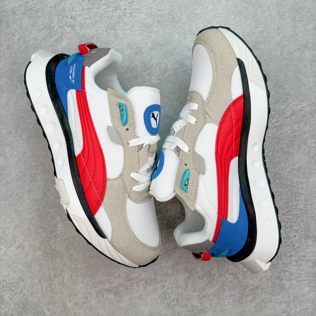 图片[3]-PUMA Wild Rider Rollin Vintage Wild Rider MEX 彪马防滑耐磨低帮综合训练鞋 PUMA Wild Rider 的设计灵感来自PUMA Rider，在经典的设计蓝本之上，PUMA为它注入了全新的时代气息，并且运用了结构设计理念。PUMA标志性的浓烈色彩搭配加上新型材料的运用，打造出复古与未来风格的完美平衡，爆发潮酷无限活力。作为一款复古跑鞋，在穿着的舒适度方面PUMA Wild Rider自然表现出色，Riderfoam技术的加入令PUMA Wild Rider的舒适性大大提升。在鞋面材质的选择上，PUMA选用了皮革材质以保留PUMA Wild Rider的复古风格，多种不同的皮革材质，营造出PUMA Wild Rider特殊的层次感，后跟提带增强了穿脱的便捷性。而加厚加宽设计的中底，则赋予了PUMA Wild Rider更高层次的未来气息。尺码：36 36.5 37.5 38 38.5 39 40 40.5 41 42 42.5 43 44 44.5 45-选品中心