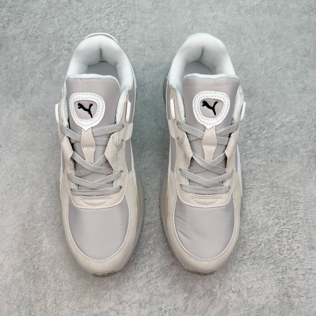 图片[2]-PUMA Wild Rider Rollin Vintage Wild Rider MEX 彪马防滑耐磨低帮综合训练鞋 PUMA Wild Rider 的设计灵感来自PUMA Rider，在经典的设计蓝本之上，PUMA为它注入了全新的时代气息，并且运用了结构设计理念。PUMA标志性的浓烈色彩搭配加上新型材料的运用，打造出复古与未来风格的完美平衡，爆发潮酷无限活力。作为一款复古跑鞋，在穿着的舒适度方面PUMA Wild Rider自然表现出色，Riderfoam技术的加入令PUMA Wild Rider的舒适性大大提升。在鞋面材质的选择上，PUMA选用了皮革材质以保留PUMA Wild Rider的复古风格，多种不同的皮革材质，营造出PUMA Wild Rider特殊的层次感，后跟提带增强了穿脱的便捷性。而加厚加宽设计的中底，则赋予了PUMA Wild Rider更高层次的未来气息。尺码：36 36.5 37.5 38 38.5 39 40 40.5 41 42 42.5 43 44 44.5 45-选品中心