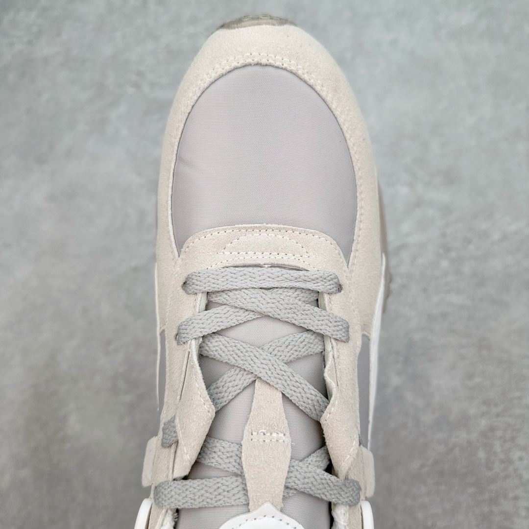 图片[4]-PUMA Wild Rider Rollin Vintage Wild Rider MEX 彪马防滑耐磨低帮综合训练鞋 PUMA Wild Rider 的设计灵感来自PUMA Rider，在经典的设计蓝本之上，PUMA为它注入了全新的时代气息，并且运用了结构设计理念。PUMA标志性的浓烈色彩搭配加上新型材料的运用，打造出复古与未来风格的完美平衡，爆发潮酷无限活力。作为一款复古跑鞋，在穿着的舒适度方面PUMA Wild Rider自然表现出色，Riderfoam技术的加入令PUMA Wild Rider的舒适性大大提升。在鞋面材质的选择上，PUMA选用了皮革材质以保留PUMA Wild Rider的复古风格，多种不同的皮革材质，营造出PUMA Wild Rider特殊的层次感，后跟提带增强了穿脱的便捷性。而加厚加宽设计的中底，则赋予了PUMA Wild Rider更高层次的未来气息。尺码：36 36.5 37.5 38 38.5 39 40 40.5 41 42 42.5 43 44 44.5 45-选品中心