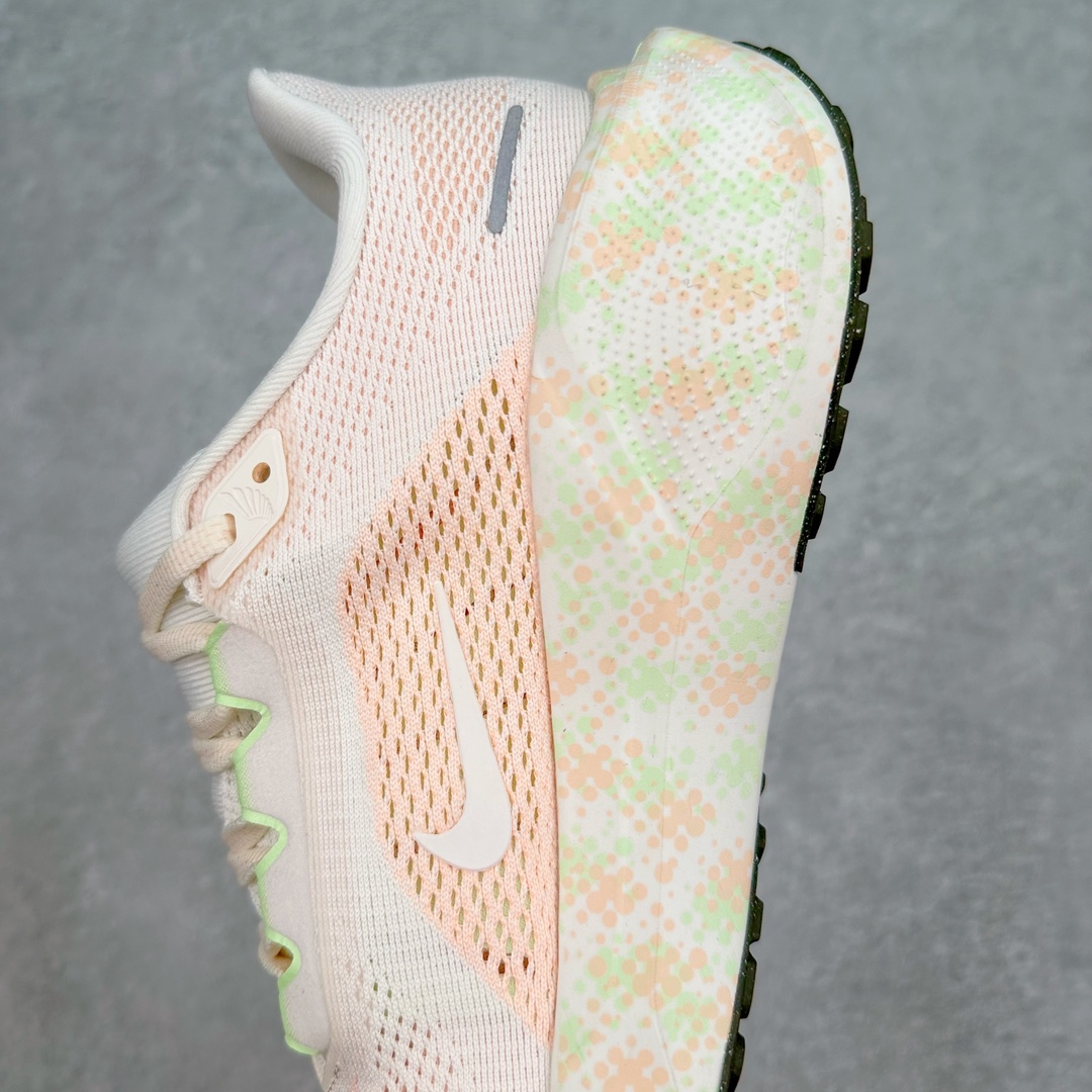 图片[7]-NK Zoom Pegasus 飞马41代马拉松系列网面透气缓震疾速跑鞋 拥有 Zoom Air 一如既往的稳定感和流畅感 鞋面采用工程网眼设计 为特定高热区域营造出色透气性 进一步增加鞋面的穿孔数量 让足部能够快速散热 中足搭配 Flywire 飞线 在高速运动时营造舒适稳定的贴合感 内置Zoon气垫加持 动力十足 货号：HM5539-133 尺码：36 36.5 37.5 38 38.5 39 40 40.5 41 42 42.5 43 44 44.5 45-选品中心