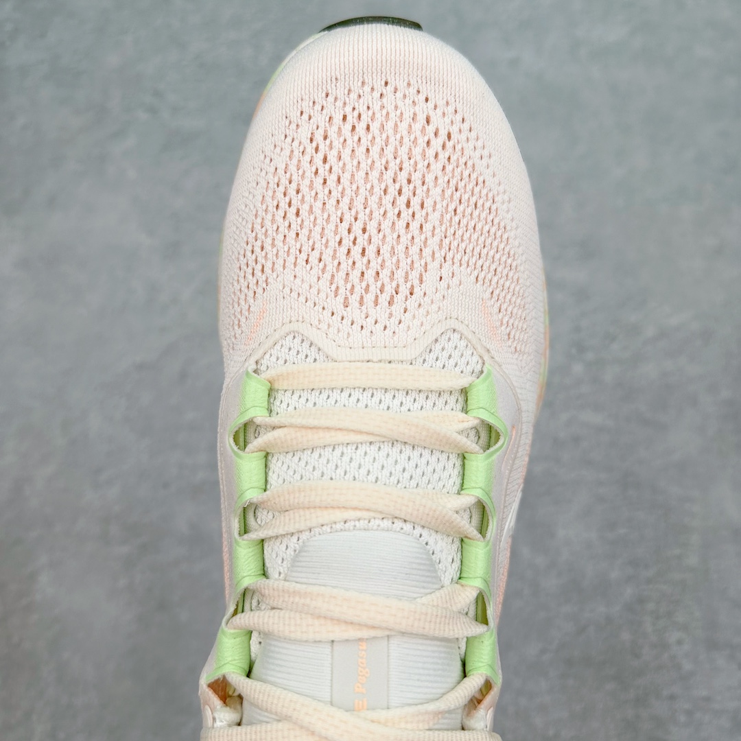 图片[4]-NK Zoom Pegasus 飞马41代马拉松系列网面透气缓震疾速跑鞋 拥有 Zoom Air 一如既往的稳定感和流畅感 鞋面采用工程网眼设计 为特定高热区域营造出色透气性 进一步增加鞋面的穿孔数量 让足部能够快速散热 中足搭配 Flywire 飞线 在高速运动时营造舒适稳定的贴合感 内置Zoon气垫加持 动力十足 货号：HM5539-133 尺码：36 36.5 37.5 38 38.5 39 40 40.5 41 42 42.5 43 44 44.5 45-选品中心