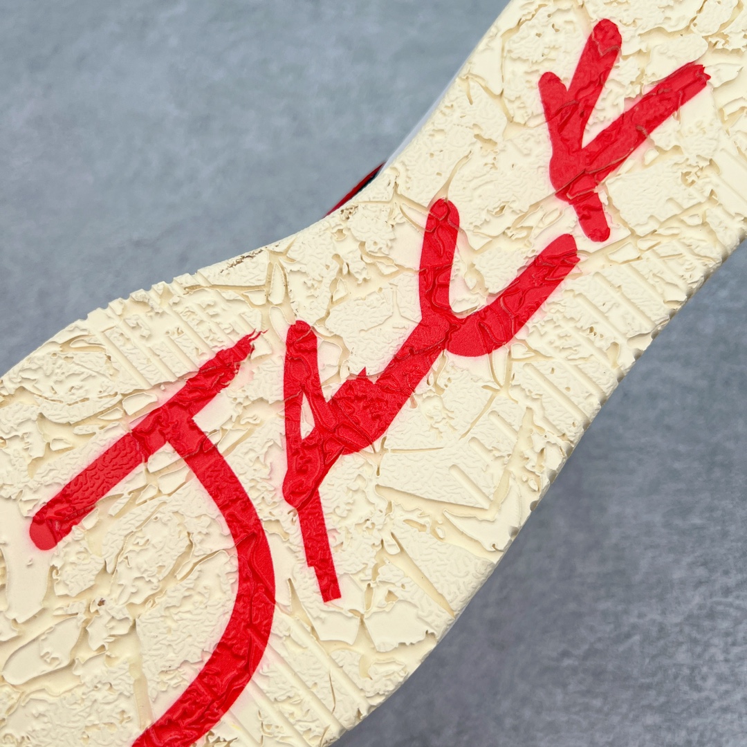 图片[21]-＃Y3纯原 Travis Scott x Jordan AJ Cut The Check TS倒钩联名魔术贴篮球鞋 白黑红 FZ8117-101 注意默认配原盒盒子配套布袋不用加钱 退货丢失扣30元 原厂全套原楦原纸板冲刀磨具开发 原厂皮料加持 原厂港宝加持定型后跟R度完美 同源原厂电绣 鬼脸飞翼针数密度立体效果一致 百分百一致原鞋 原厂拉帮工艺 针距密度一致 后跟弧度收口自然不对折 极致一眼正品既视感 进口玻璃冲刀皮料裁剪零毛边 全鞋电脑针车工艺 品控清洁度最高QC检验标准 免检产品 原厂订购鞋盒、布袋、鞋标、防尘纸、鞋撑、鞋带 追求极致的原厂味道 配色方面采用白色为基础 搭配棕色框架呈现 完美还原了初代倒钩的配色设计 细节方面 标志性的反钩Swoosh采用米色点缀 鞋面还带有特殊的魔术贴细节 此外在鞋舌、后跟部分均带有Cactus Jack厂牌Logo 彰显鞋款特殊身份 尺码：36 36.5 37.5 38 38.5 39 40 40.5 41 42 42.5 43 44 44.5 45 46 47.5 48.5-选品中心