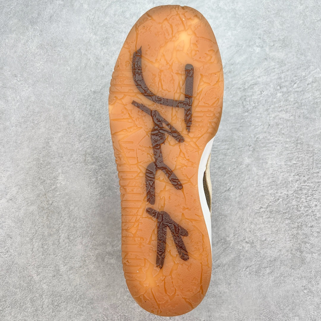 图片[8]-＃Y3纯原 Travis Scott x Jordan AJ Cut The Check TS倒钩联名魔术贴篮球鞋 军绿白 FZ8117-100 注意默认配原盒盒子配套布袋不用加钱 退货丢失扣30元 原厂全套原楦原纸板冲刀磨具开发 原厂皮料加持 原厂港宝加持定型后跟R度完美 同源原厂电绣 鬼脸飞翼针数密度立体效果一致 百分百一致原鞋 原厂拉帮工艺 针距密度一致 后跟弧度收口自然不对折 极致一眼正品既视感 进口玻璃冲刀皮料裁剪零毛边 全鞋电脑针车工艺 品控清洁度最高QC检验标准 免检产品 原厂订购鞋盒、布袋、鞋标、防尘纸、鞋撑、鞋带 追求极致的原厂味道 配色方面采用白色为基础 搭配棕色框架呈现 完美还原了初代倒钩的配色设计 细节方面 标志性的反钩Swoosh采用米色点缀 鞋面还带有特殊的魔术贴细节 此外在鞋舌、后跟部分均带有Cactus Jack厂牌Logo 彰显鞋款特殊身份 尺码：36 36.5 37.5 38 38.5 39 40 40.5 41 42 42.5 43 44 44.5 45 46 47.5 48.5-选品中心