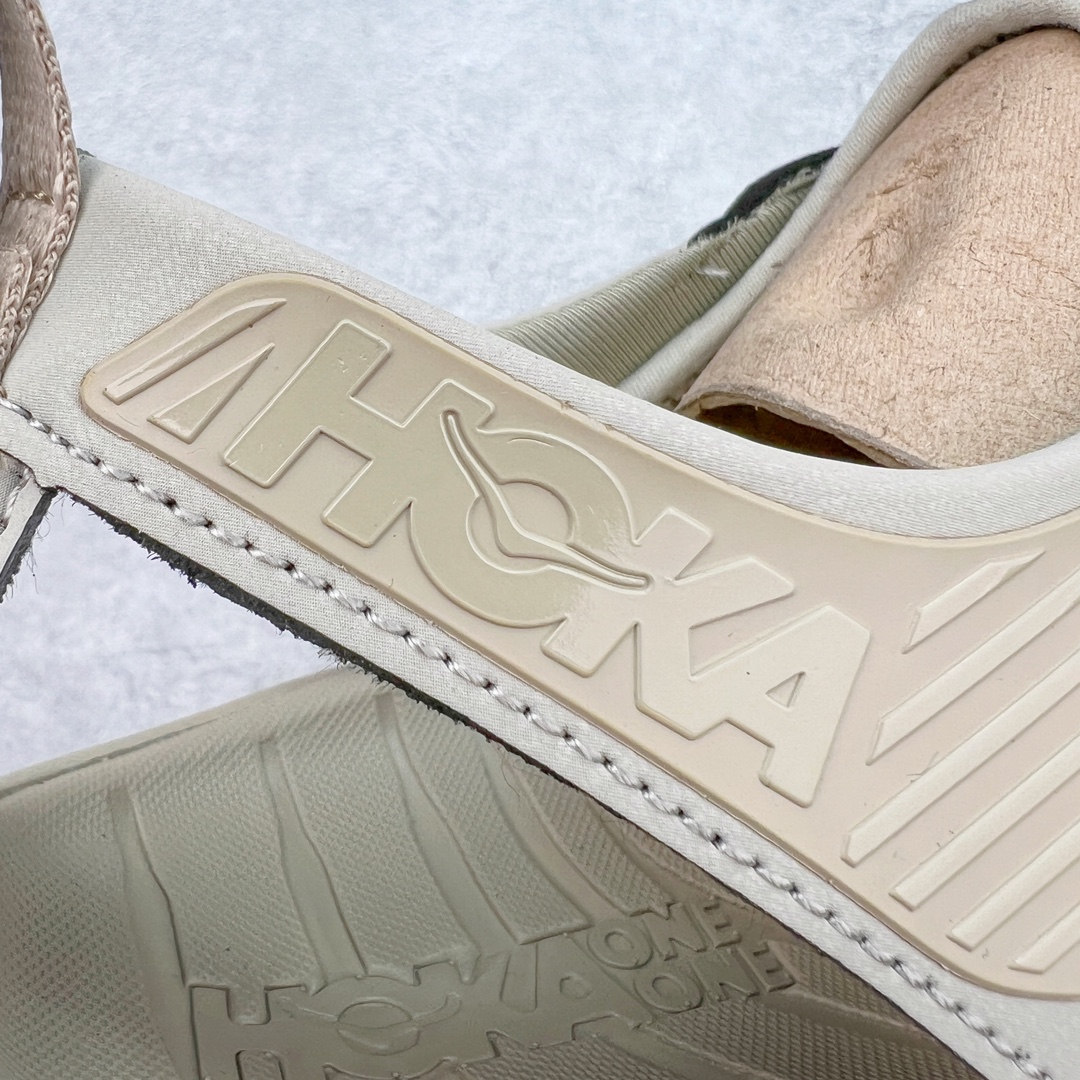 图片[13]-＃HK纯原 HOKA One One Hopara Sandals 霍帕拉系列水路两用溯溪涉水休闲户外露营凉鞋 作为先锋品牌的 HOKA ONE ONE总是以独特的方式 HOPA RA是一款溯溪鞋 又名排水鞋 可长期用于涉水和溯溪 保护脚底和脚趾的安全和舒适 鞋面材料速干 透气 耐磨 鞋底防滑 耐磨 抓地能力强 出于安全考虑 设计要求较高 涉水溯溪过程中 水 泥沙 可以直接从鞋内大孔排出 细纹鞋底使在岩石上抓地能力强 避免打滑 而上路后 鞋面具有快干透气等优点 尺码：36 36.5 37.5 38 39 40 40.5 41 42 42.5 43 44 45-选品中心