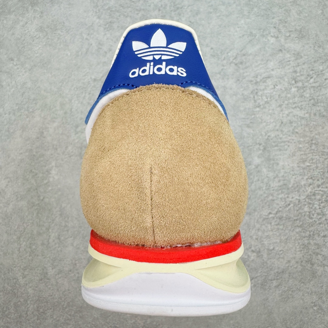 图片[8]-＃MF AD Wmns SL72 OG 系列德训足球风百搭低帮休闲运动板鞋 JH8647 Originals推出复古「T头鞋」造型的SL72鞋款复刻，有男女两款可选。男生款为SL72RS，鞋型挺立饱满，鞋底增加高度，采用麂皮与布面制作，符合复古氛围；女生款为SL72OGW，致敬经典款式，鞋身纤细，还原70年代设计，以绿色呈现，点缀金色细节。多款配色可选。「T 头鞋」这两年有多火大家见到了吧？明星、穿搭博主几乎人手一双，凭借复古味的外观，以及亲民的价格，同样成为了不少球鞋玩家日常上脚首选。近日 adidas Originals 将有「T 头鞋」造型的诞生于 1972 年的 SL72 鞋款复刻带回，各位买鞋又有新选择了。1972 年 SL72 问世后，引领了后来阿迪达斯的跑鞋发展方向，其中「SL」代表了 Super Light，彰显了产品轻便的特性。1972 年 SL72 问世后，引领了后来阿迪达斯的跑鞋发展方向，其中「SL」代表了 Super Light，彰显了产品轻便的特性。这次 adidas Originals 延续其轻质经典的基因，带来男女两款 SL72。男生款带来 SL72 RS 鞋型，RS 意为 Reshaped（重塑），鞋款在保留了经典的外观基础上，在尼龙材质里增加了填充物，使鞋型更加挺立和饱满，鞋头则更加圆润，鞋底的 EVA 材质则增加了鞋款的高度。女生款则带来 SL72 OG W 鞋型，OG 顾名思义则是致敬经典款式，相较于 RS（Reshaped）鞋款，鞋身更加纤细，其整体鞋身轮廓、线条、细节、材质上尊崇 70 年代 SL72 的设计，还原经典味道。尺码：36 36⅔ 37⅓ 38 38⅔ 39⅓ 40 40⅔ 41⅓ 42 42⅔ 43⅓ 44 44⅔ 45-选品中心