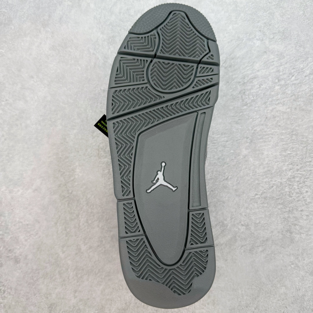 图片[9]-＃GX Air Jordan AJ4 SE “Paris Olympics” 巴黎奥运会 FQ7928-001 圈内最强四代 独家外贸特供尺码含 45.5 49.5 50.5 耗时半年巨作 全套原纸板楦头开发 原厂特供皮料加持 确保原汁原味 完美呈现四代版型 一比一鞋头弧度高度鞋身弧度 数据细节工艺流程均保持原鞋一致 原厂TPU网格鞋带扣 正确内里网布 菱角分明不变形无多余毛边 柔软性质感一致于原鞋 市场唯一原厂鞋扣模具 背面可见隐藏注塑口 原厂织唛标 原厂飞人电绣工艺 尾指中部跳三针 独家绑鞋带手法 印刷中底布 四线拉帮 米色美纹纸贴合固定 进口港宝加持 后跟自然饱满 全鞋荧光划线卡点 追求极致完美 每一双都是工艺品 多重QC质检 超越公司货的品控标准 实实在在的免检产品 尺码：40 40.5 41 42 42.5 43 44 44.5 45 45.5 46 47.5 48.5 49.5 50.5-选品中心