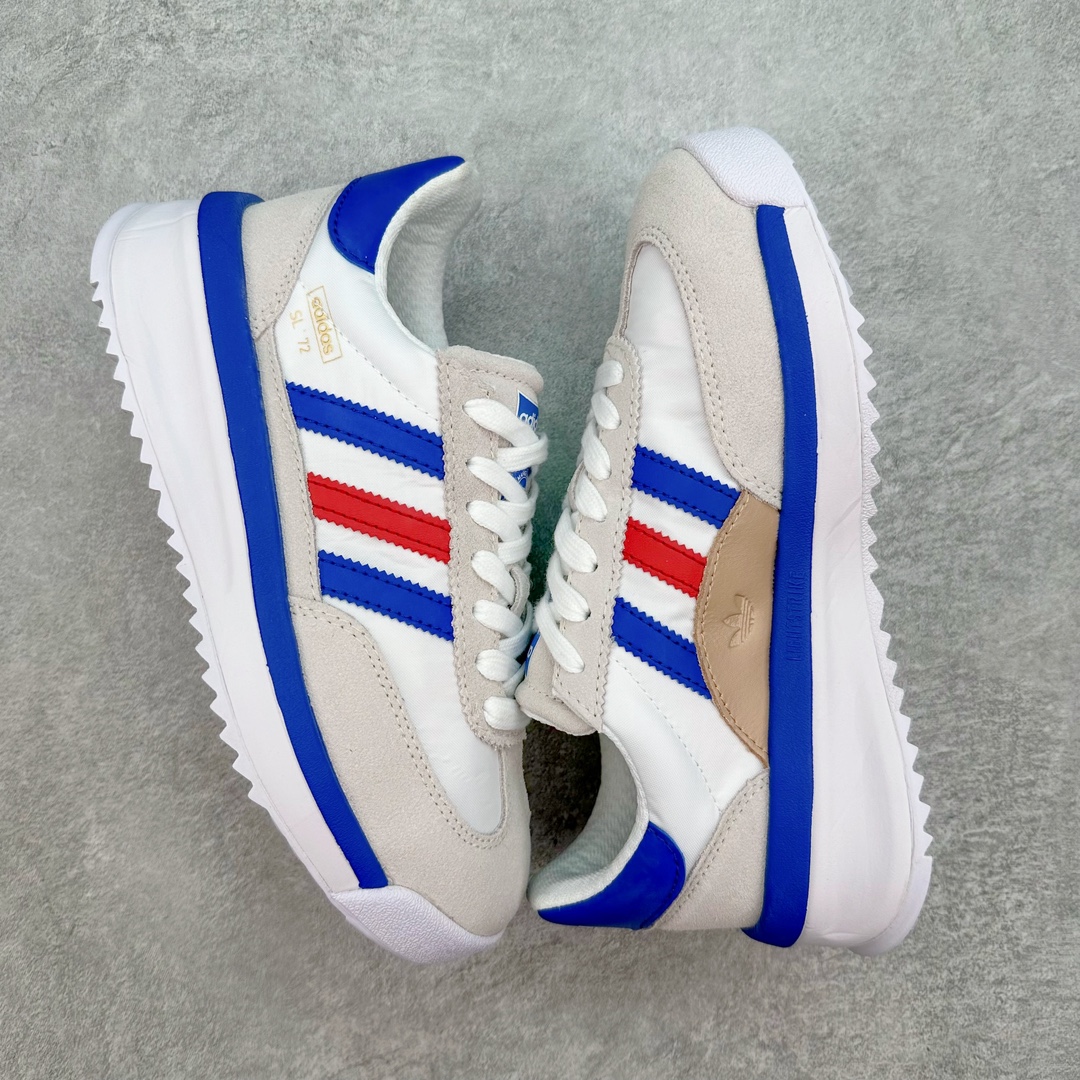 图片[3]-AD SL72 RS系列德训足球风百搭低帮休闲运动板鞋 VF4430 阿迪达斯Originals推出复古「T头鞋」造型的SL72鞋款复刻，有男女两款可选。男生款为SL72RS，鞋型挺立饱满，鞋底增加高度，采用麂皮与布面制作，符合复古氛围；女生款为SL72OGW，致敬经典款式，鞋身纤细，还原70年代设计，以绿色呈现，点缀金色细节。多款配色可选。「T 头鞋」这两年有多火大家见到了吧？明星、穿搭博主几乎人手一双，凭借复古味的外观，以及亲民的价格，同样成为了不少球鞋玩家日常上脚首选。近日 adidas Originals 将有「T 头鞋」造型的诞生于 1972 年的 SL72 鞋款复刻带回，各位买鞋又有新选择了。1972 年 SL72 问世后，引领了后来阿迪达斯的跑鞋发展方向，其中「SL」代表了 Super Light，彰显了产品轻便的特性。1972 年 SL72 问世后，引领了后来阿迪达斯的跑鞋发展方向，其中「SL」代表了 Super Light，彰显了产品轻便的特性。这次 adidas Originals 延续其轻质经典的基因，带来男女两款 SL72。男生款带来 SL72 RS 鞋型，RS 意为 Reshaped（重塑），鞋款在保留了经典的外观基础上，在尼龙材质里增加了填充物，使鞋型更加挺立和饱满，鞋头则更加圆润，鞋底的 EVA 材质则增加了鞋款的高度。女生款则带来 SL72 OG W 鞋型，OG 顾名思义则是致敬经典款式，相较于 RS（Reshaped）鞋款，鞋身更加纤细，其整体鞋身轮廓、线条、细节、材质上尊崇 70 年代 SL72 的设计，还原经典味道。尺码：36 36⅔ 37⅓ 38 38⅔ 39⅓ 40 40⅔ 41⅓ 42 42⅔ 43⅓ 44 44⅔ 45-选品中心