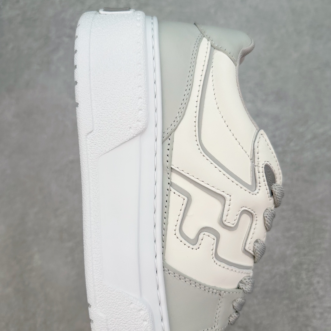 图片[6]-FENDI 芬迪 Match sneaters 低帮运动鞋 Fendi芬迪情侣款休闲鞋 独家定制 #全身20几个细节点全部做到一致还原 吊打市面所有版本 独家原装套装配件官方同源 渠道原装订单 全套专柜包装物及配件#鞋底嵌入核心防伪芯片感应装置 FENDI芬迪match最新爆款情侣款运动鞋板鞋原版购入 高工艺无缝细空胶技术，贴楦误差0.05mm,鞋底采用固特异内外锁死工艺，最大限度弯折永不开胶，原鞋一致效果环保无味 鞋面采用麂皮和皮革拼接组合 logo内里采用毛巾绒里 上脚超级柔软 轻便 舒适搭配卫衣 尺码：35 36 37 38 39 40 41 42 43 44 45 46-选品中心