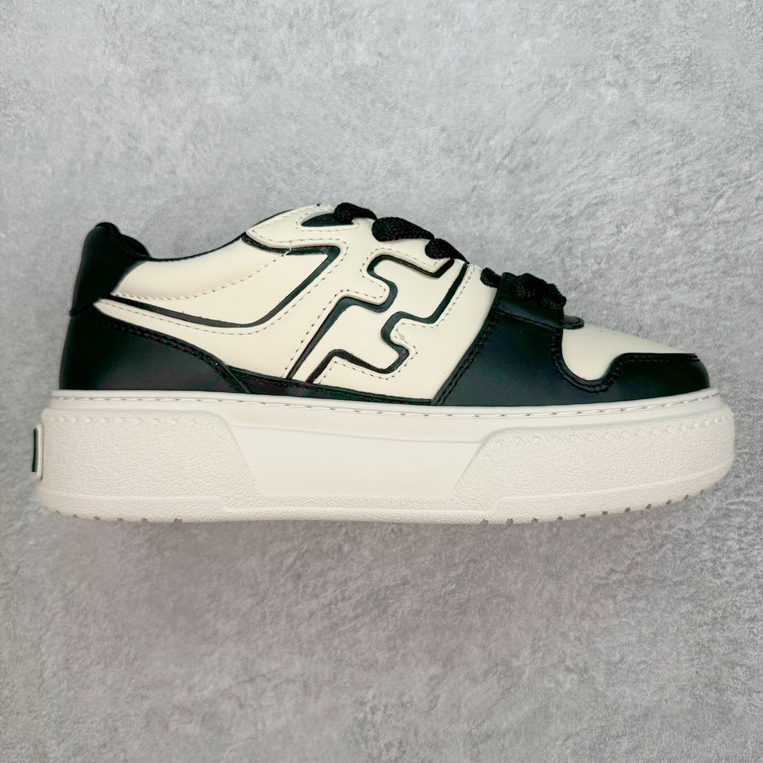 FENDI 芬迪 Match sneaters 低帮运动鞋 Fendi芬迪情侣款休闲鞋 独家定制 #全身20几个细节点全部做到一致还原 吊打市面所有版本 独家原装套装配件官方同源 渠道原装订单 全套专柜包装物及配件#鞋底嵌入核心防伪芯片感应装置 FENDI芬迪match最新爆款情侣款运动鞋板鞋原版购入 高工艺无缝细空胶技术，贴楦误差0.05mm,鞋底采用固特异内外锁死工艺，最大限度弯折永不开胶，原鞋一致效果环保无味 鞋面采用麂皮和皮革拼接组合 logo内里采用毛巾绒里 上脚超级柔软 轻便 舒适搭配卫衣 尺码：35 36 37 38 39 40 41 42 43 44 45 46-选品中心