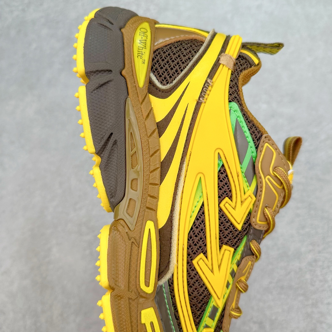 图片[6]-＃KX Off-White 2024年OW最新款跑鞋 #百分百原盒正确版 原楦原纸板数据开发 4层分离大底#鞋面采用3d立体打印和多种材料拼接而成#防滑耐磨透气性轻便跑鞋 作为曾经爆火 并且定位奢潮领域的标志性品牌 Off-White 仍需要不断更新符合当下潮流时尚的复古运动鞋款，以期收获基本盘消费者的关注 此次更新的 Off-White 新款运动鞋将经典复古老爹鞋细节设计更加夸张化 并将标志性箭头设计置于显著位置 除此之外 整个系列的色彩搭配也可谓纷繁多样 总有一款适合你 Off-White最新运动鞋款估计将在未来几个月登陆品牌专柜 喜欢的朋友切莫错过 尺码：36 37 38 39 40 41 42 43 44 45 46 47-选品中心