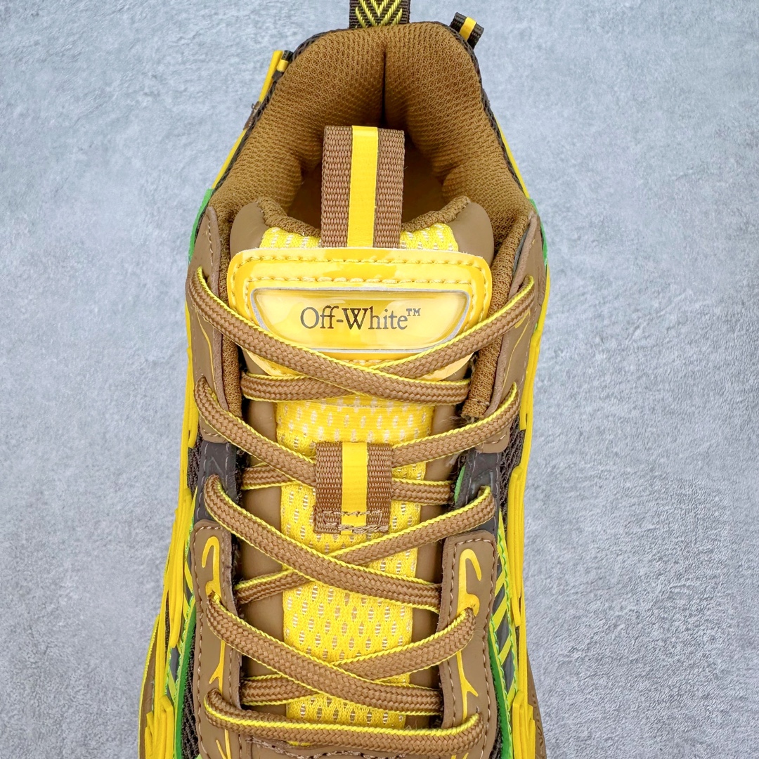 图片[5]-＃KX Off-White 2024年OW最新款跑鞋 #百分百原盒正确版 原楦原纸板数据开发 4层分离大底#鞋面采用3d立体打印和多种材料拼接而成#防滑耐磨透气性轻便跑鞋 作为曾经爆火 并且定位奢潮领域的标志性品牌 Off-White 仍需要不断更新符合当下潮流时尚的复古运动鞋款，以期收获基本盘消费者的关注 此次更新的 Off-White 新款运动鞋将经典复古老爹鞋细节设计更加夸张化 并将标志性箭头设计置于显著位置 除此之外 整个系列的色彩搭配也可谓纷繁多样 总有一款适合你 Off-White最新运动鞋款估计将在未来几个月登陆品牌专柜 喜欢的朋友切莫错过 尺码：36 37 38 39 40 41 42 43 44 45 46 47-选品中心