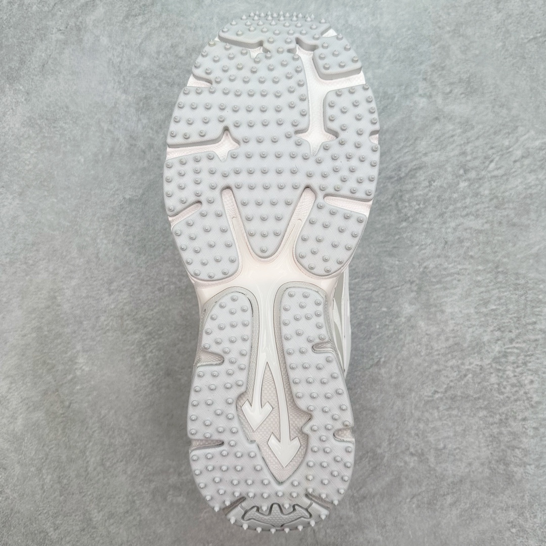 图片[9]-＃KX Off-White 2024年OW最新款跑鞋 #百分百原盒正确版 原楦原纸板数据开发 4层分离大底#鞋面采用3d立体打印和多种材料拼接而成#防滑耐磨透气性轻便跑鞋 作为曾经爆火 并且定位奢潮领域的标志性品牌 Off-White 仍需要不断更新符合当下潮流时尚的复古运动鞋款，以期收获基本盘消费者的关注 此次更新的 Off-White 新款运动鞋将经典复古老爹鞋细节设计更加夸张化 并将标志性箭头设计置于显著位置 除此之外 整个系列的色彩搭配也可谓纷繁多样 总有一款适合你 Off-White最新运动鞋款估计将在未来几个月登陆品牌专柜 喜欢的朋友切莫错过 尺码：36 37 38 39 40 41 42 43 44 45 46 47-选品中心